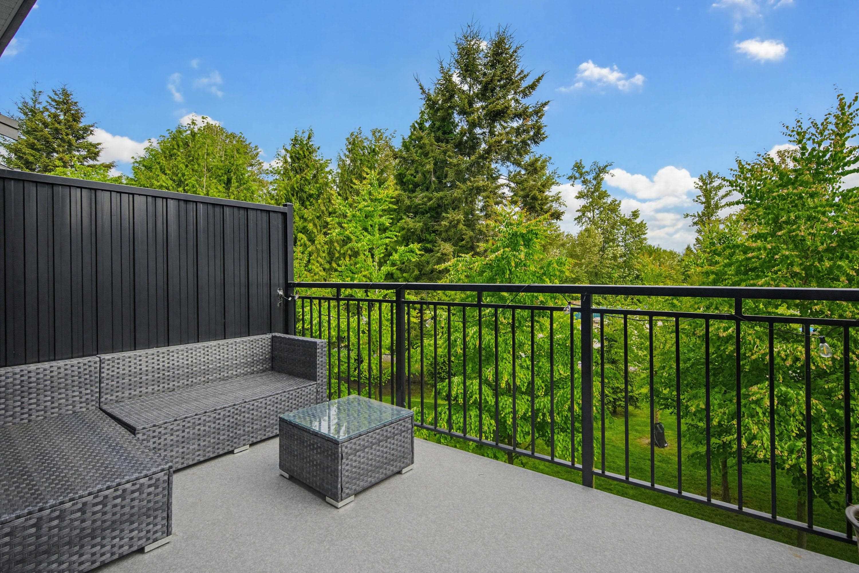 









15665


Mountain View

Drive, 75,
Surrey,




BC
V3Z 0W8

