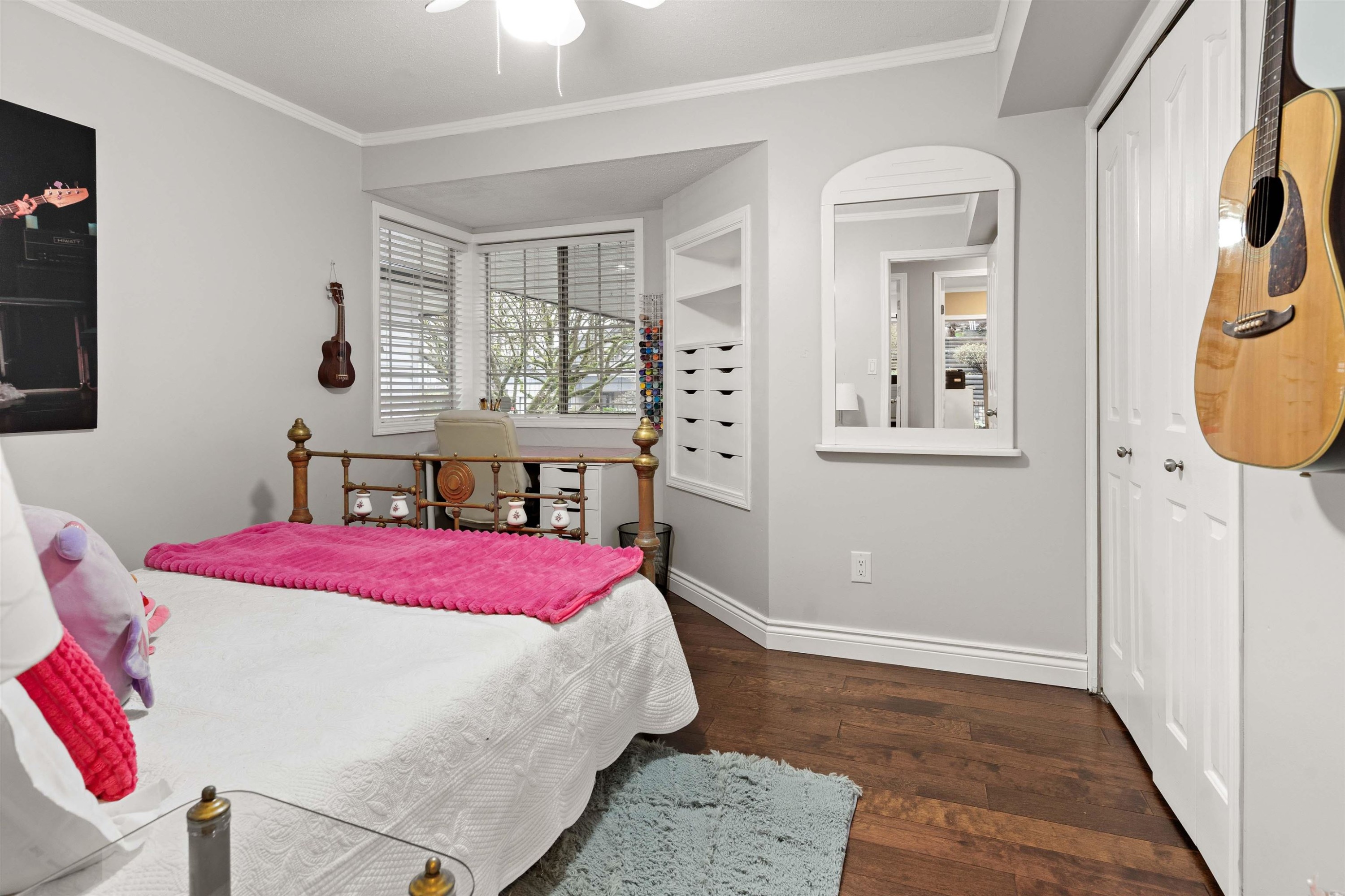 









5102


219a

Street,
Langley,




BC
V3A 8P8

