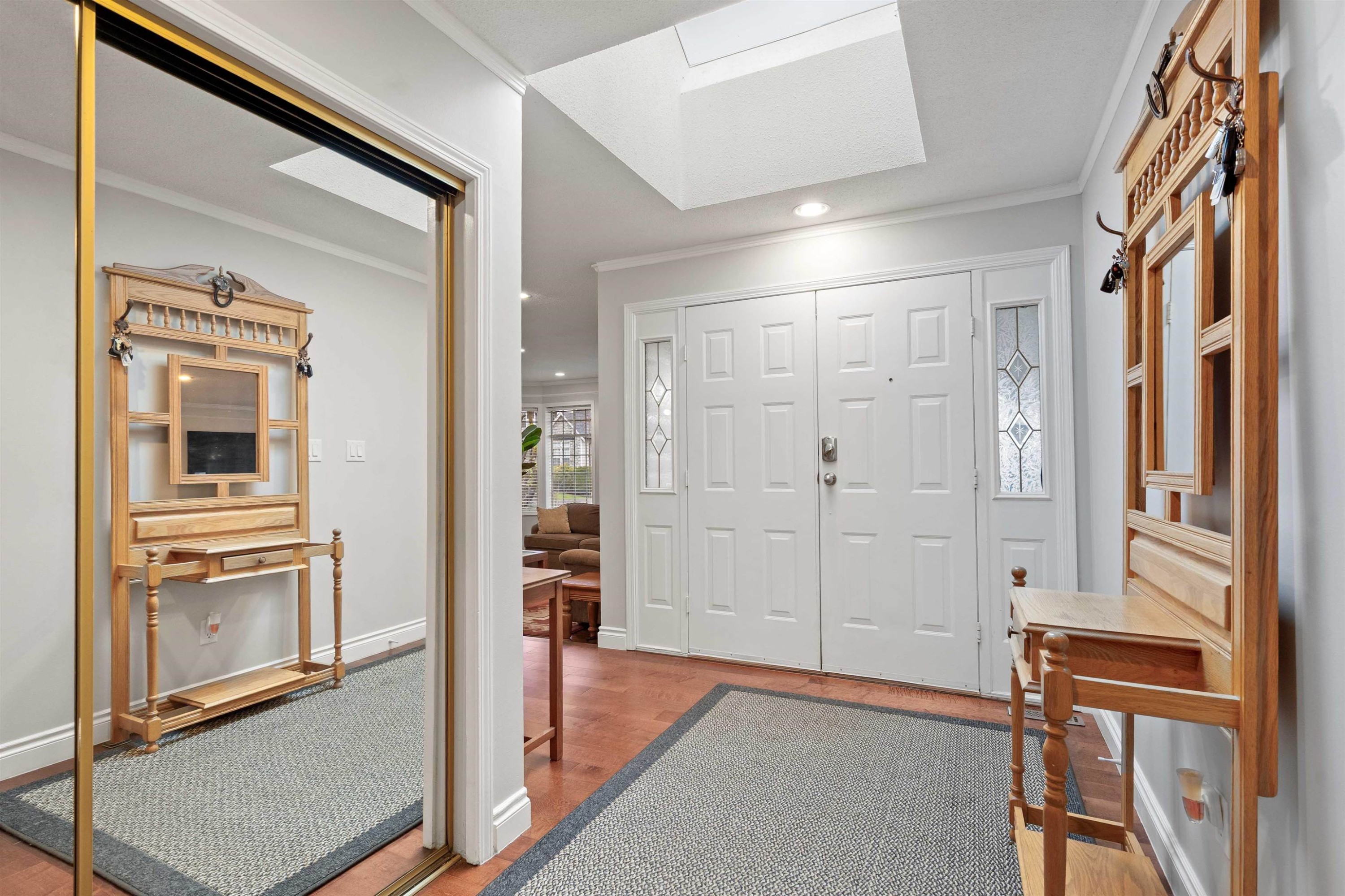 









5102


219a

Street,
Langley,




BC
V3A 8P8

