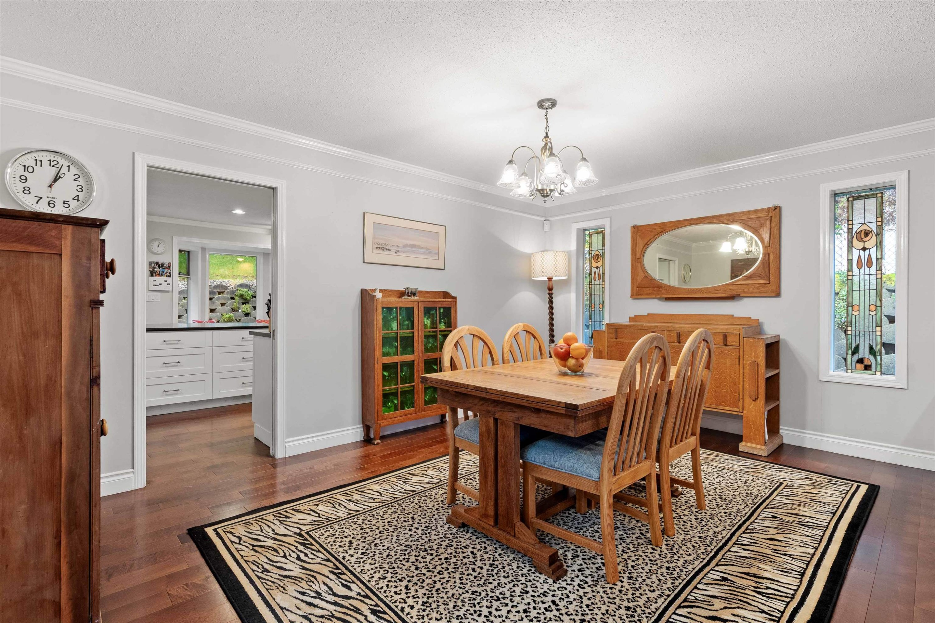









5102


219a

Street,
Langley,




BC
V3A 8P8

