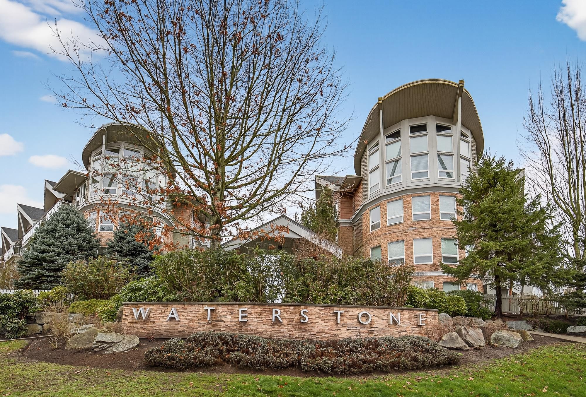 









6490


194

Street, B102,
Surrey,




BC
V4N 6J9

