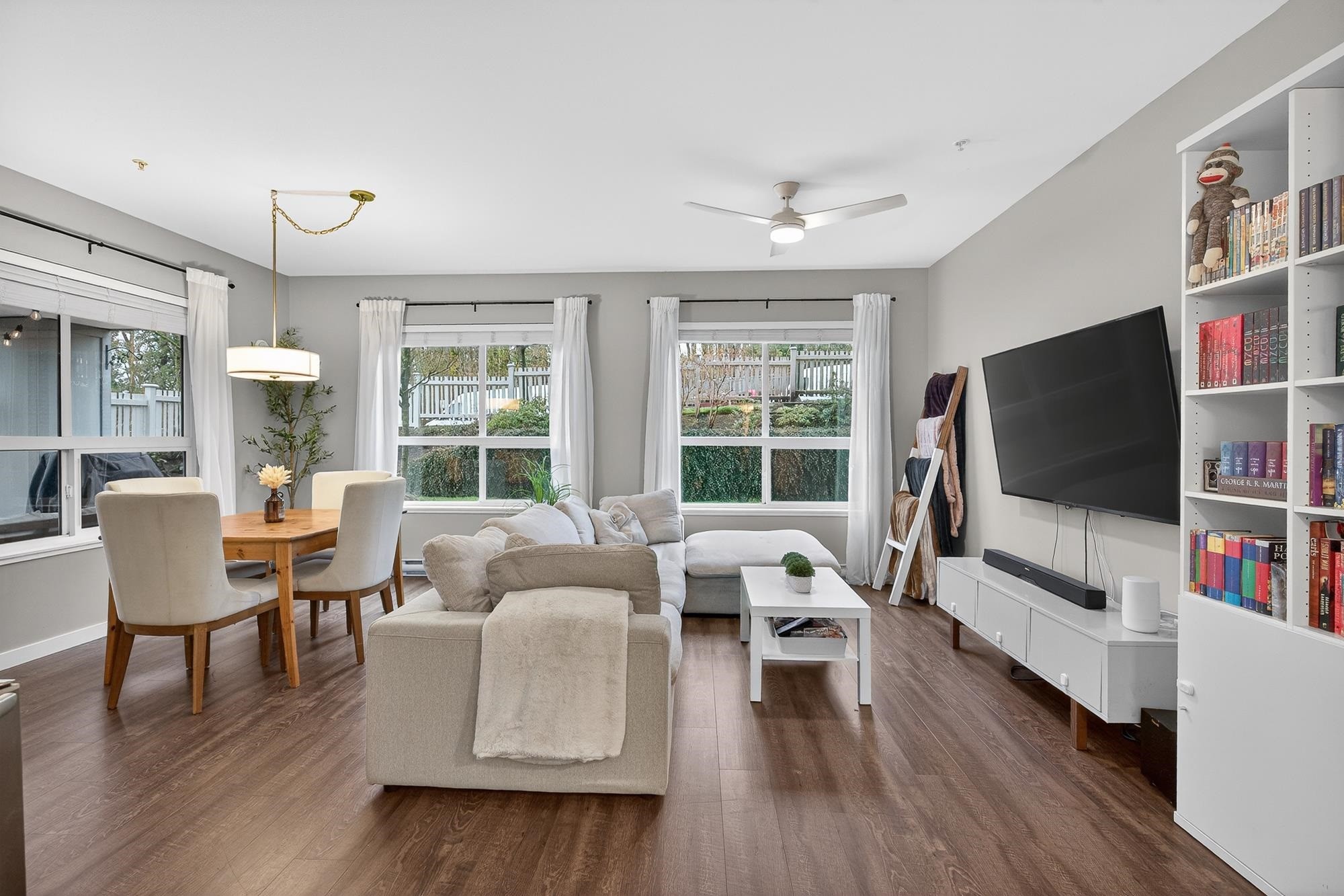 









6490


194

Street, B102,
Surrey,




BC
V4N 6J9

