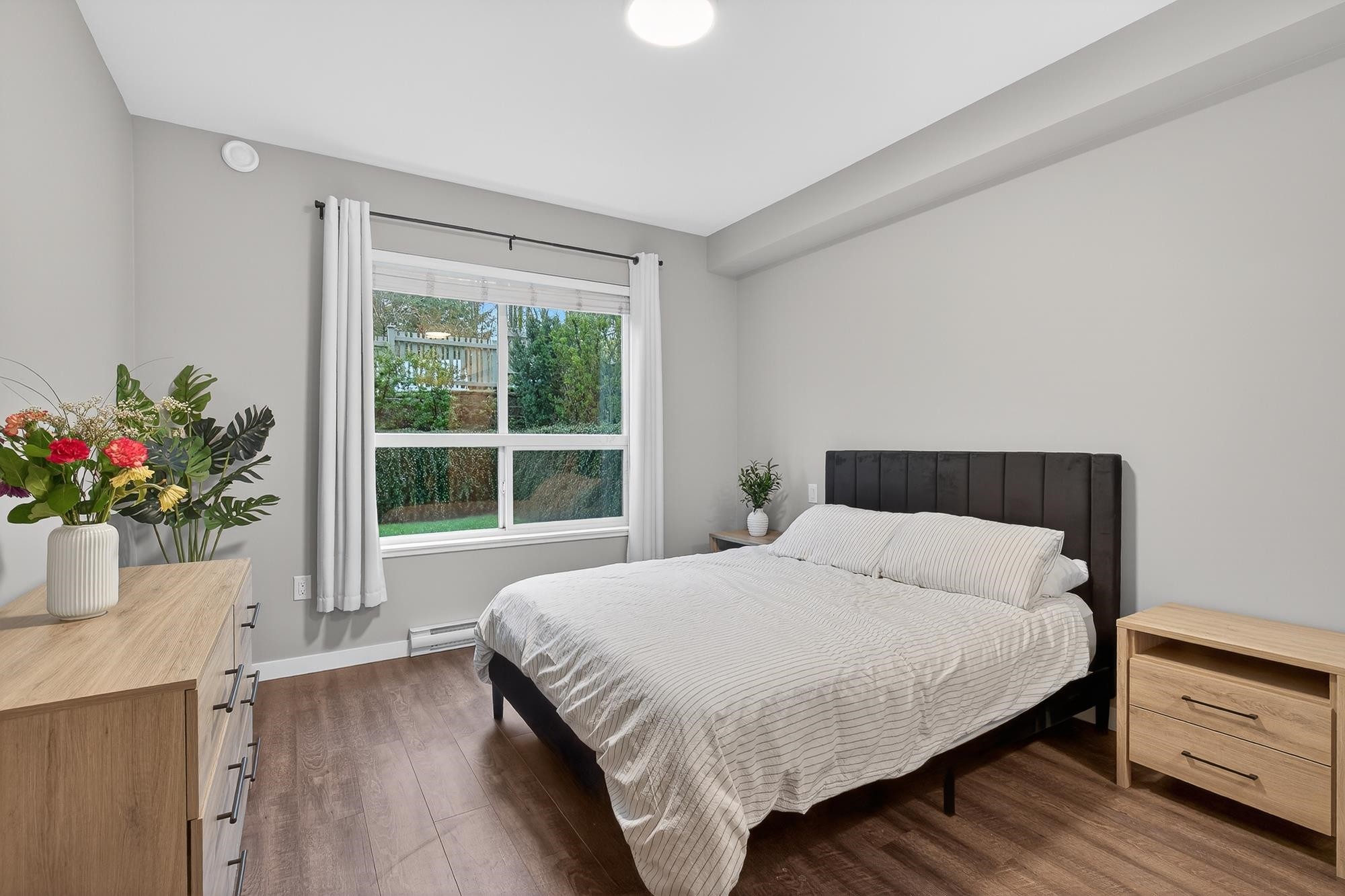 









6490


194

Street, B102,
Surrey,




BC
V4N 6J9

