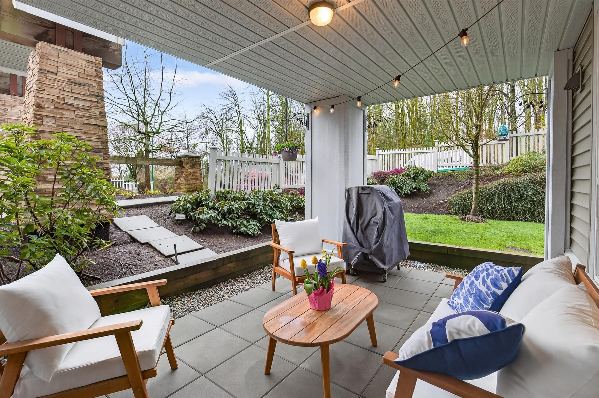 









6490


194

Street, B102,
Surrey,




BC
V4N 6J9

