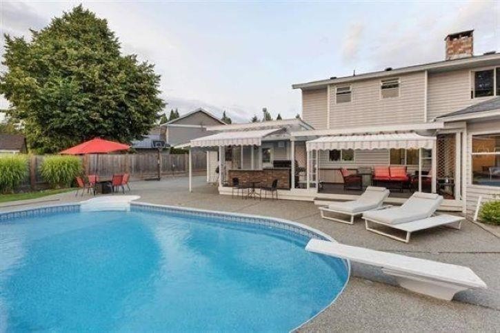 









18244


54

Avenue,
Surrey,




BC
V3S 7Z1

