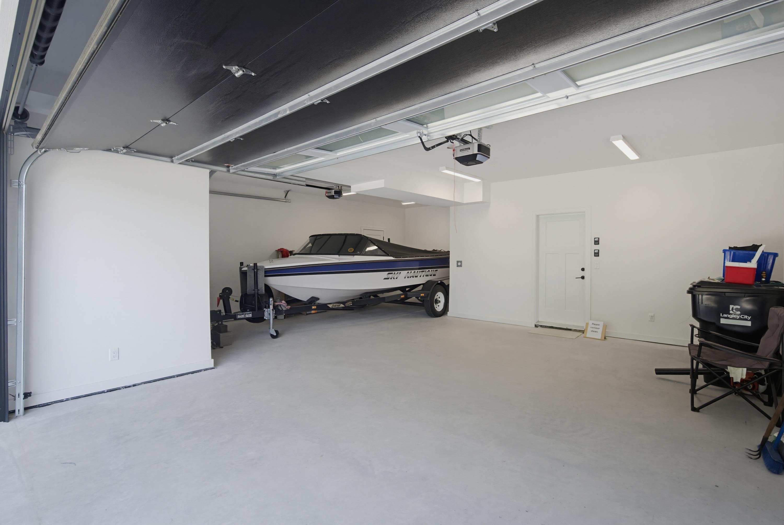 









20452


46a

Avenue,
Langley,




BC
V3A 3J8

