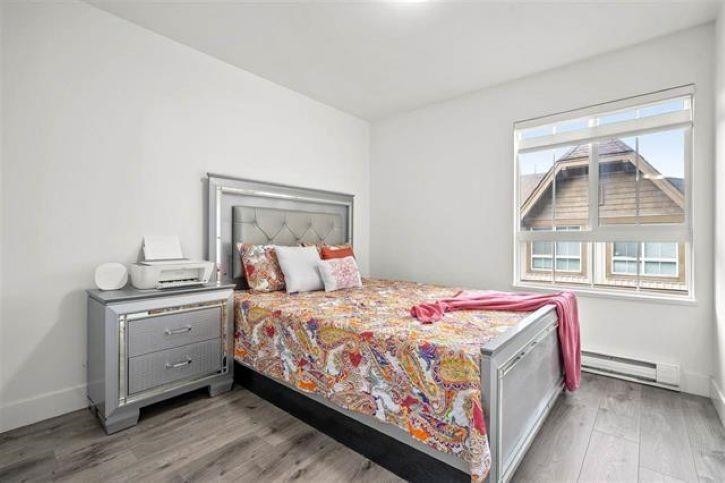 









12738


66

Avenue, 40,
Surrey,




BC
V3W 1P3

