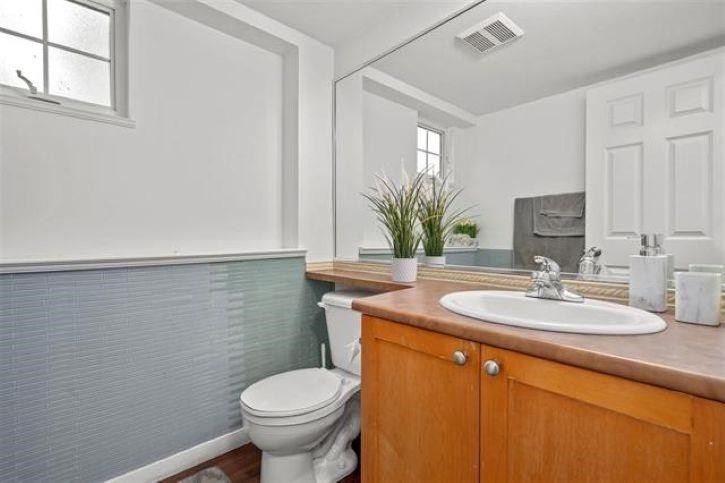 









12738


66

Avenue, 40,
Surrey,




BC
V3W 1P3

