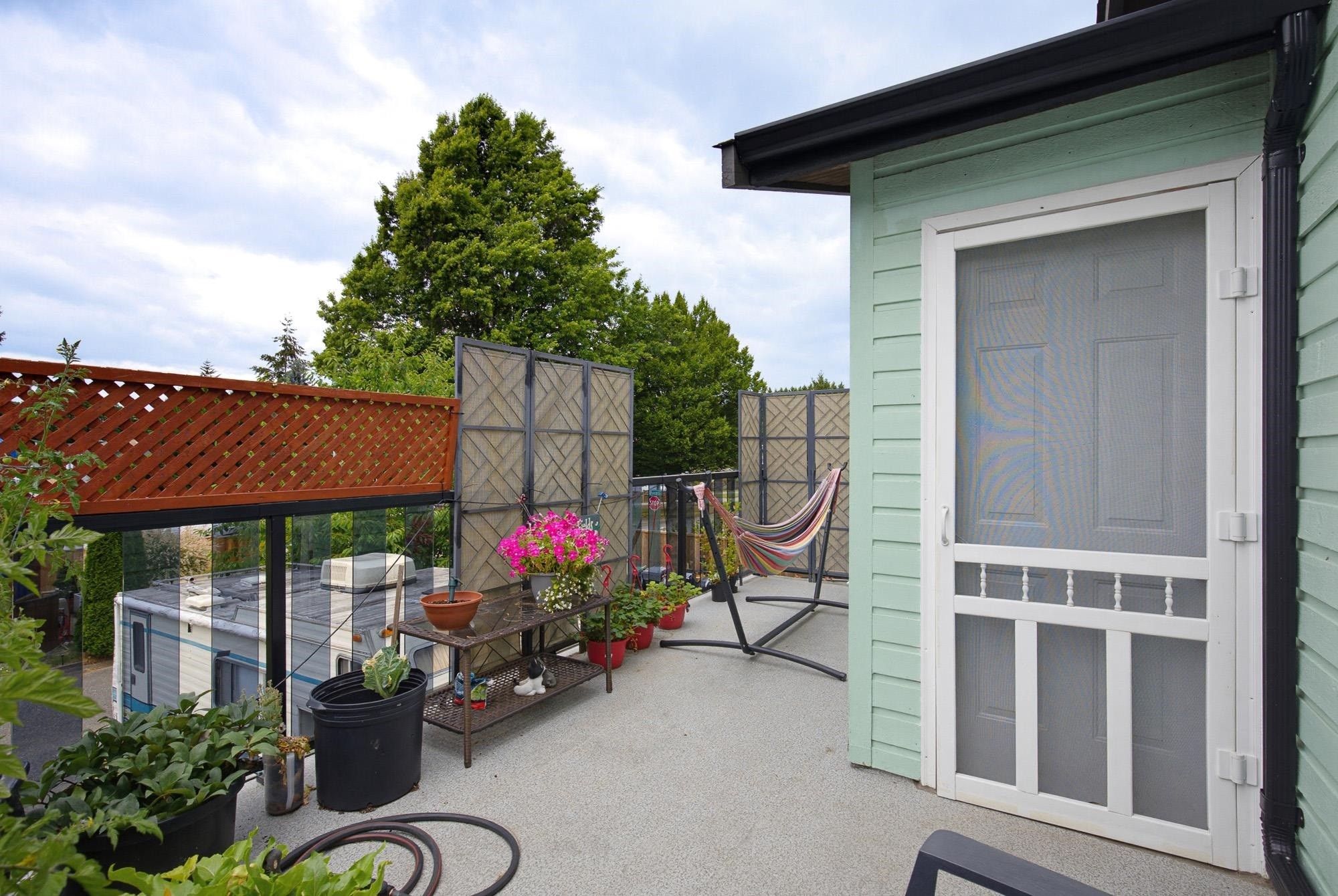 









404


Bruneau

Place,
Langley,




BC
V4W 3K9

