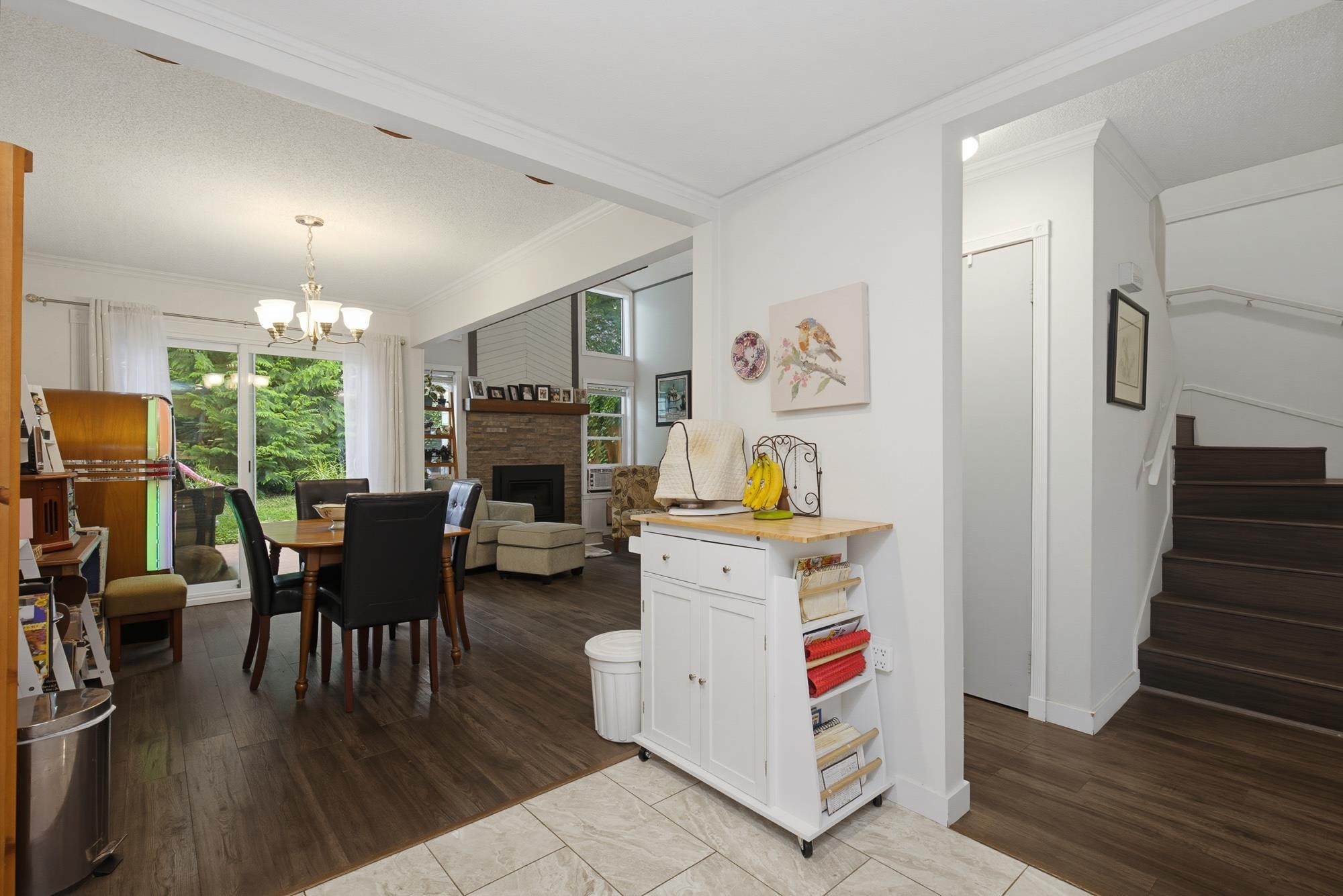 









404


Bruneau

Place,
Langley,




BC
V4W 3K9

