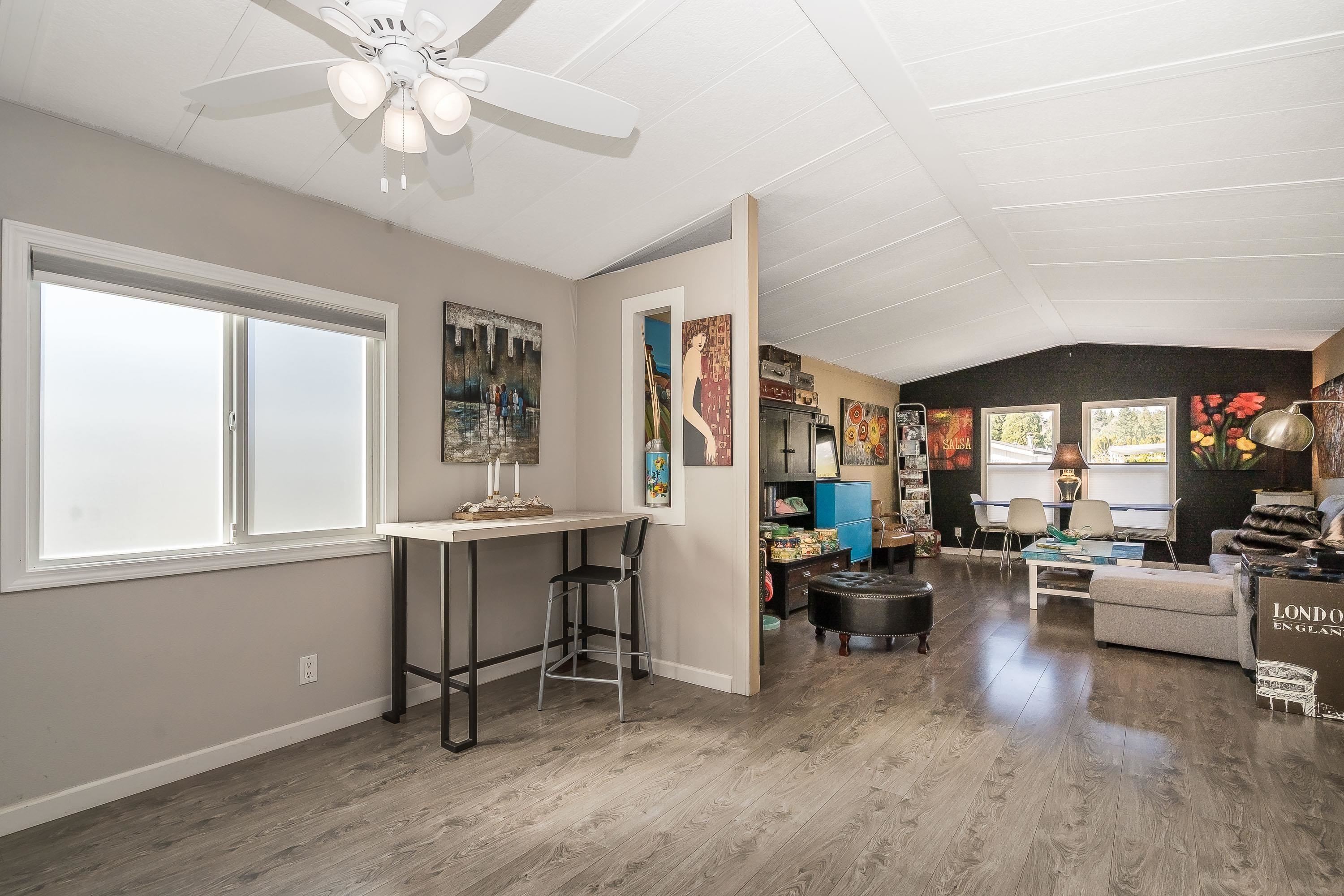 









2315


198

Street, 33,
Langley,




BC
V2Z 1Z1

