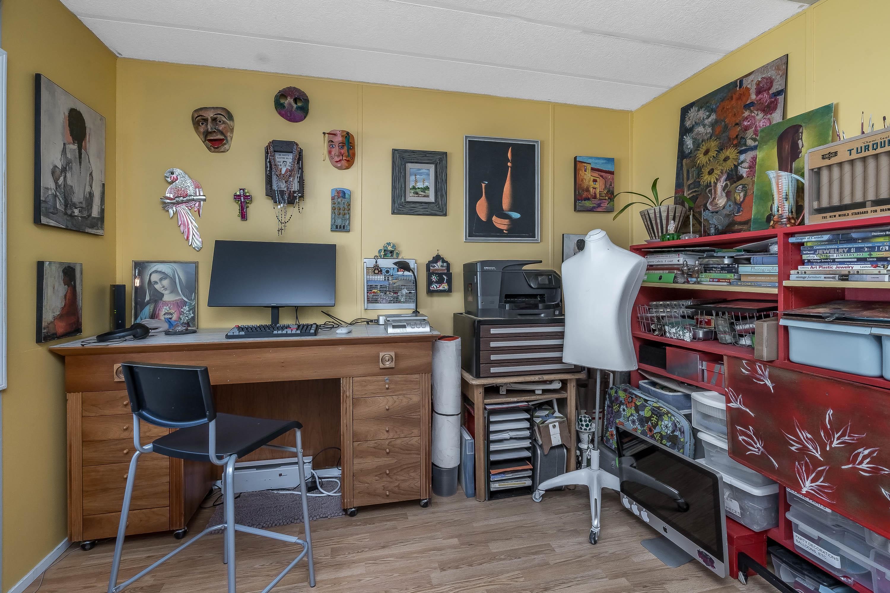 









2315


198

Street, 33,
Langley,




BC
V2Z 1Z1


