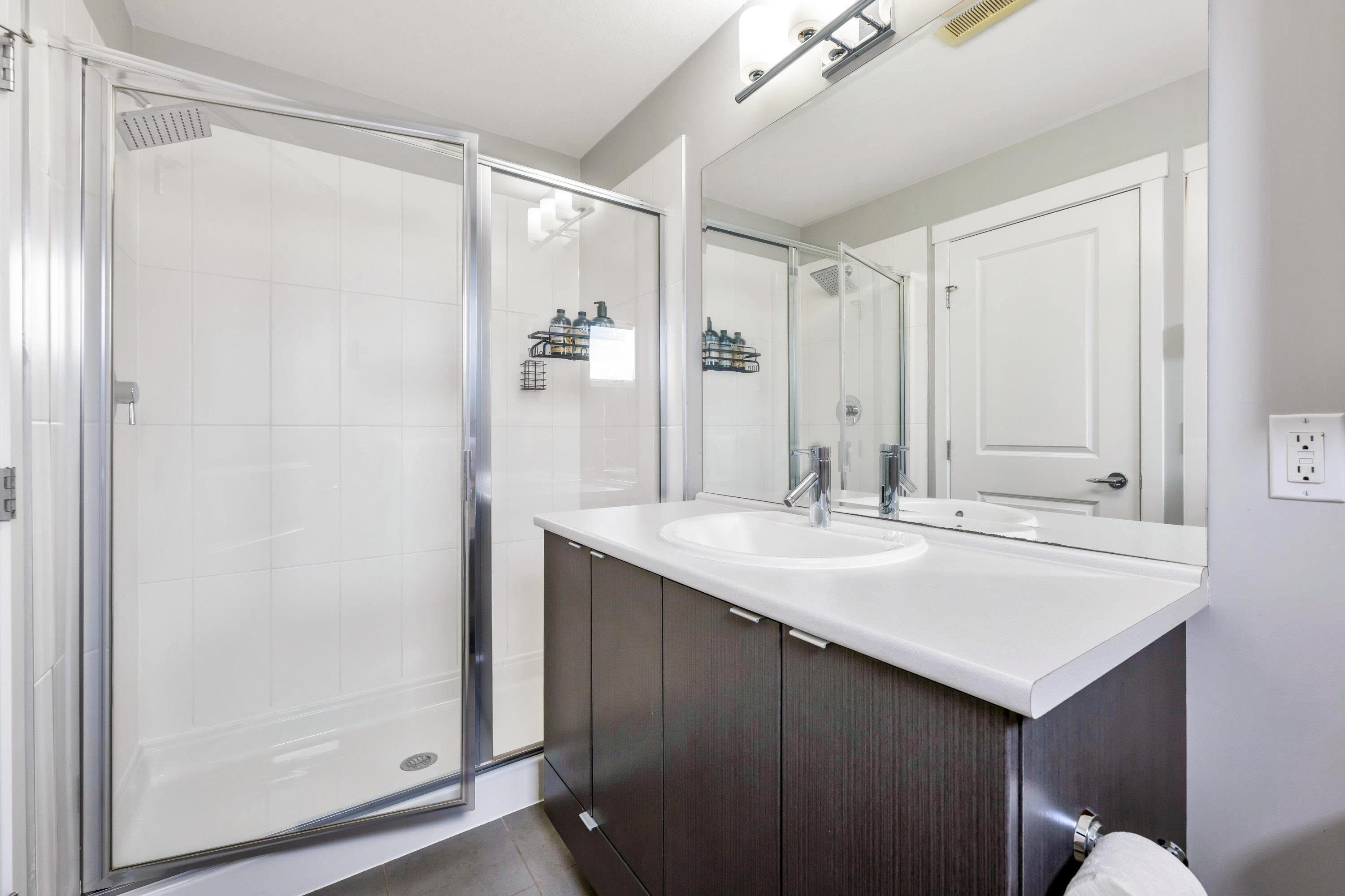 









19505


68a

Avenue, 121,
Surrey,




BC
V4N 6K3

