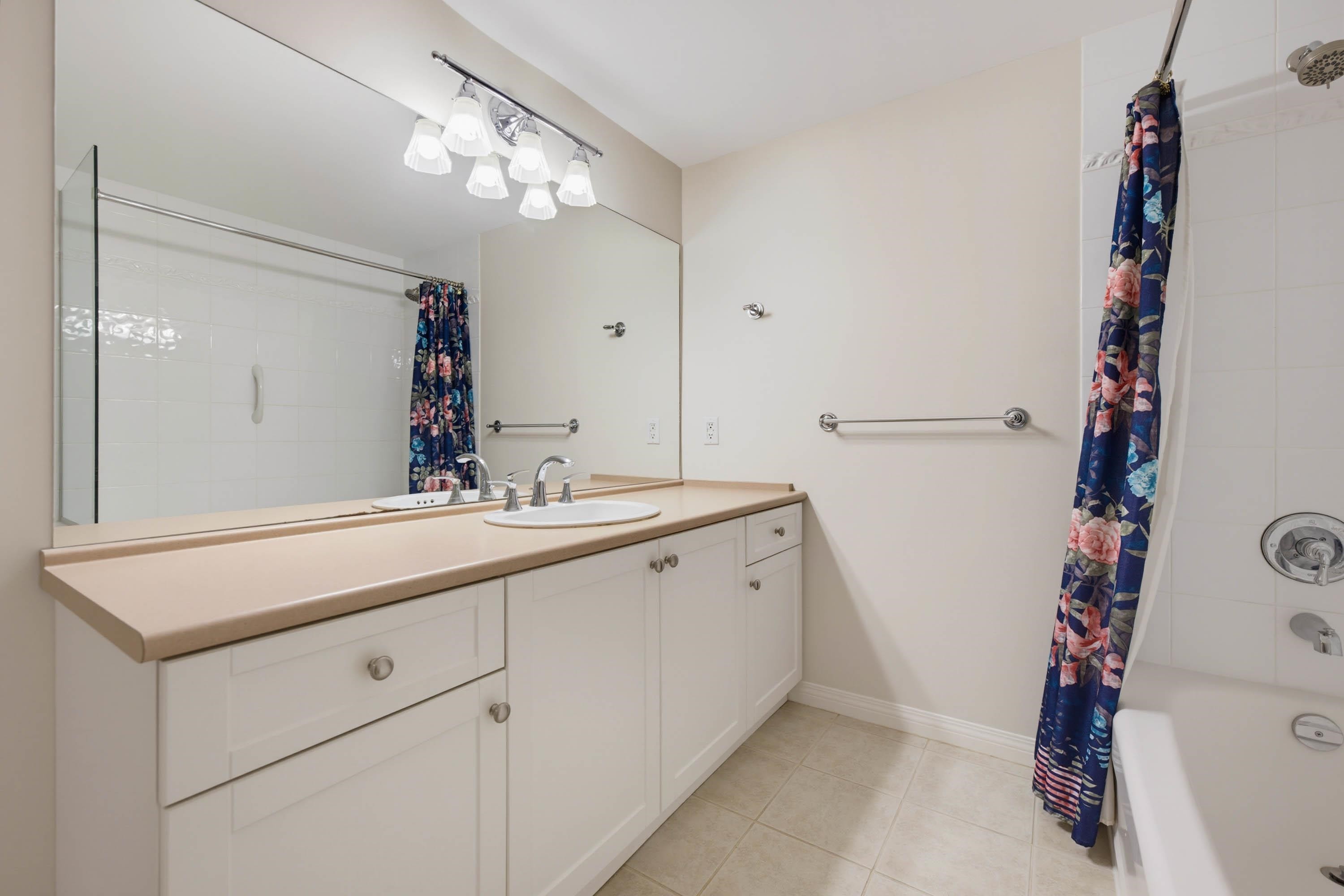 









8880


202

Street, 214,
Langley,




BC
V1M 4E7

