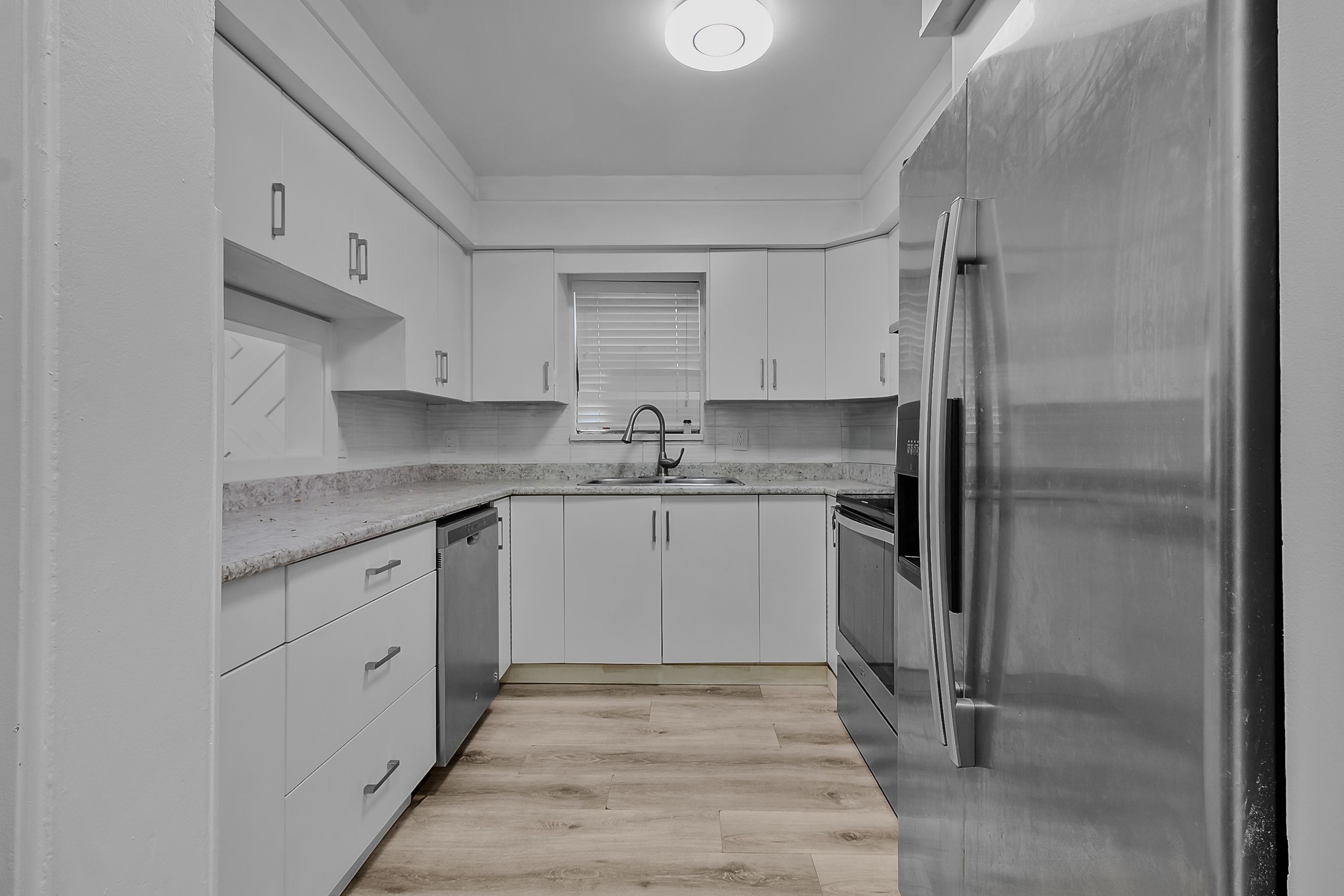 









10620


150

Street, 712,
Surrey,




BC
V3R 7S1

