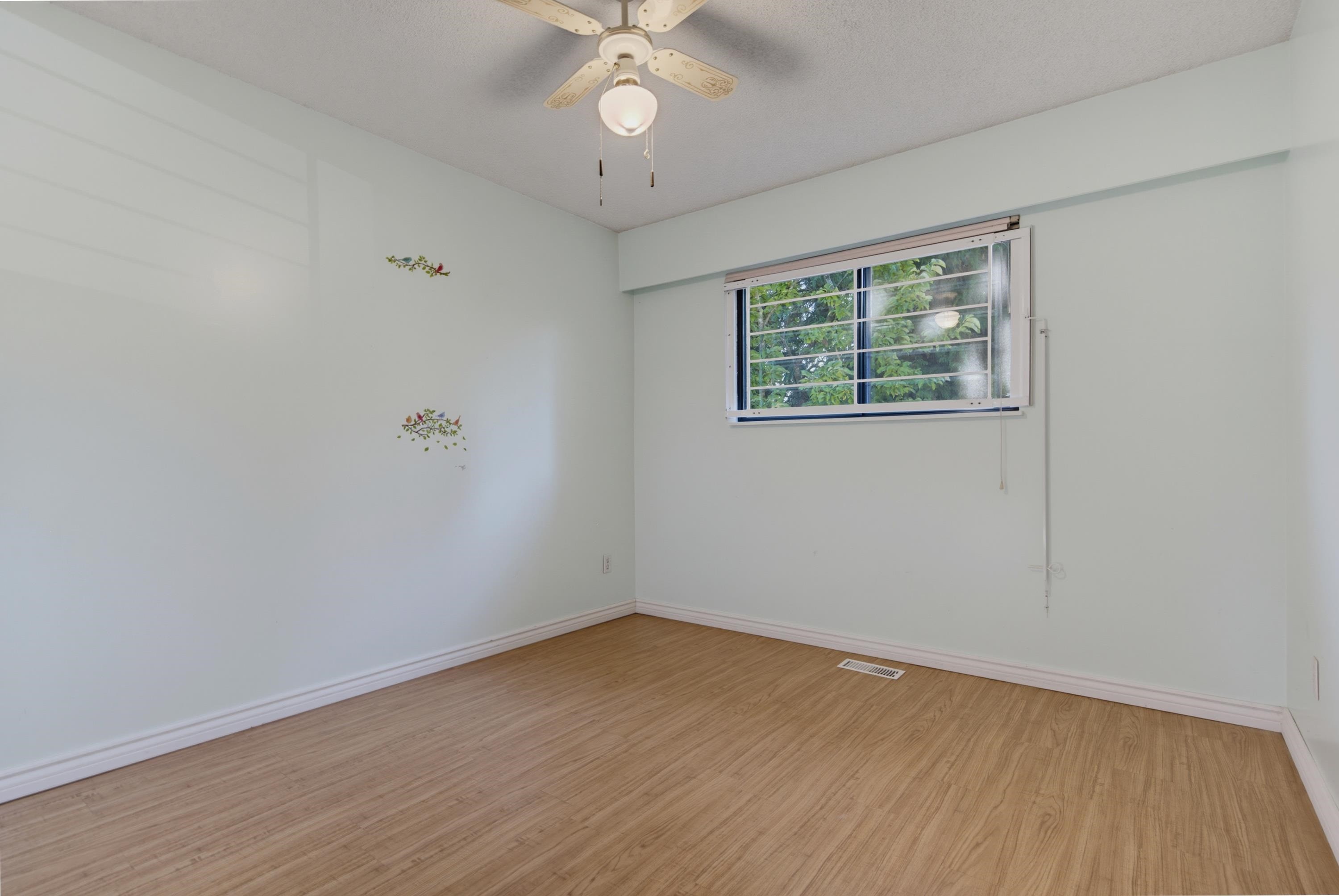









4611


203a

Street,
Langley,




BC
V3A 5W2

