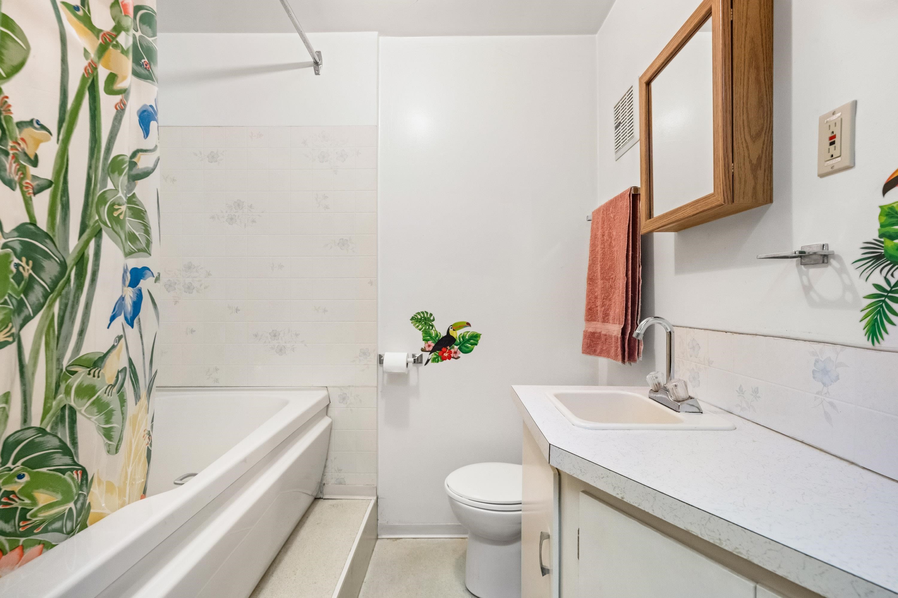 









4611


203a

Street,
Langley,




BC
V3A 5W2

