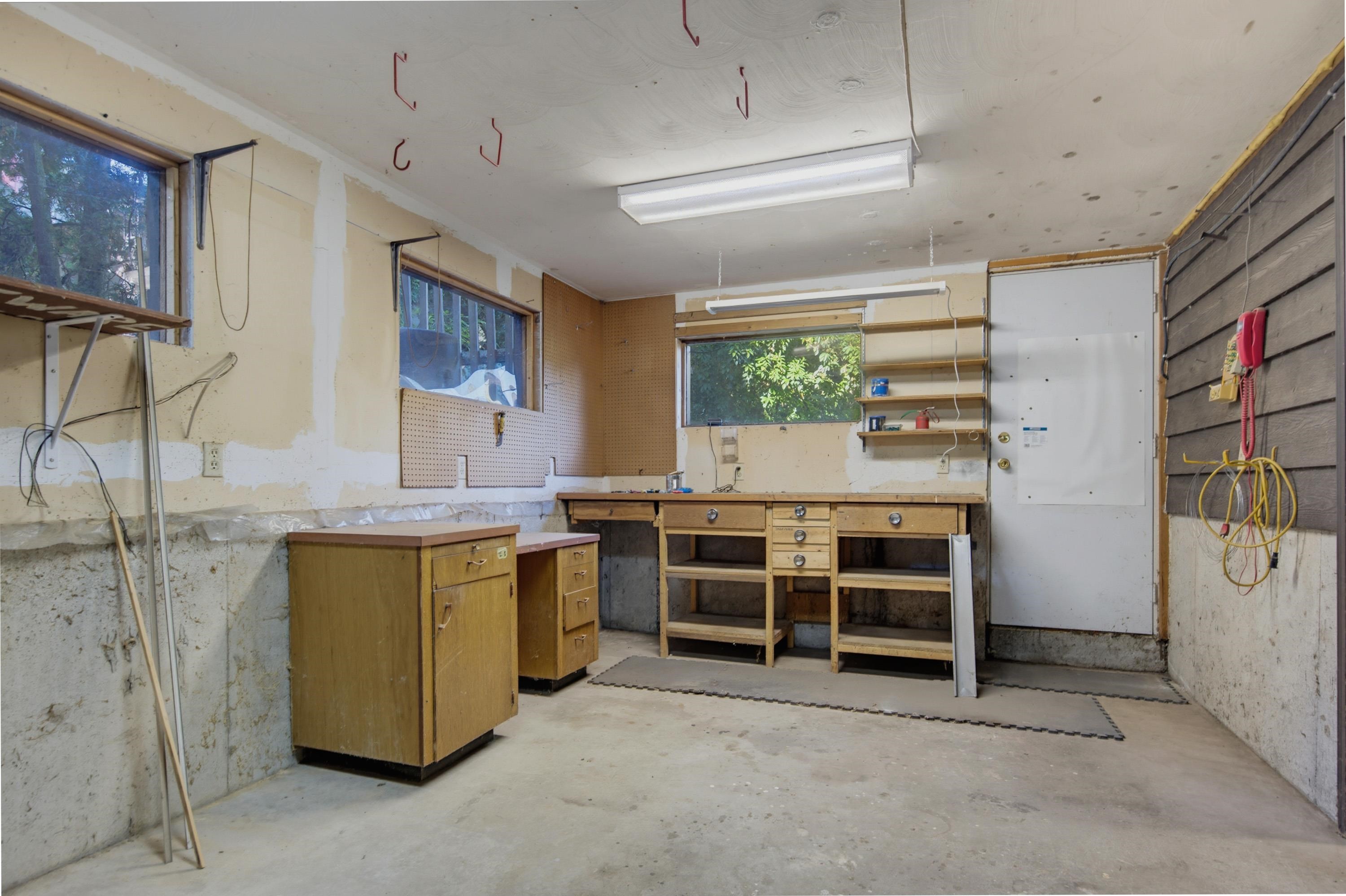









4611


203a

Street,
Langley,




BC
V3A 5W2

