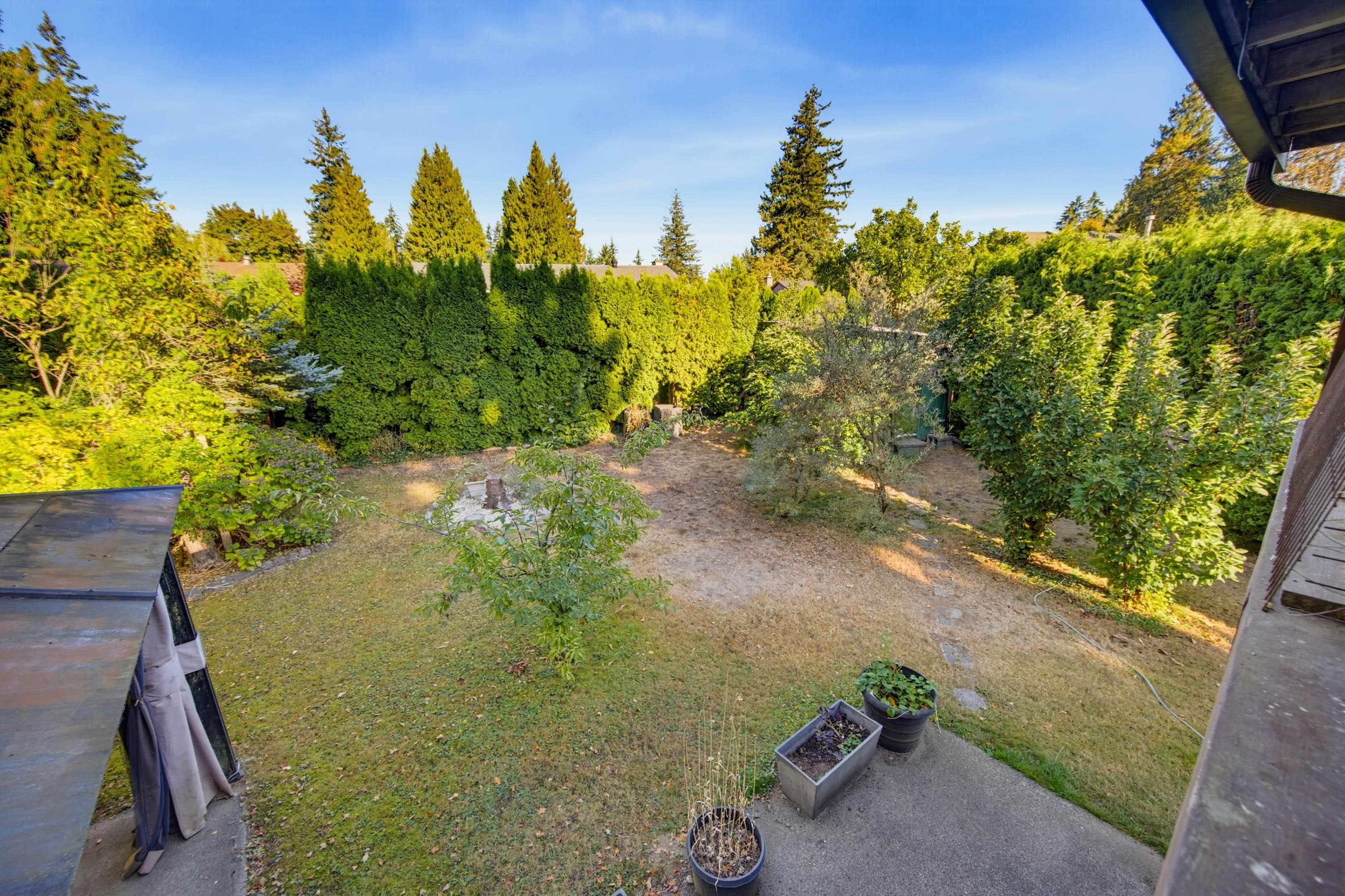 









4611


203a

Street,
Langley,




BC
V3A 5W2

