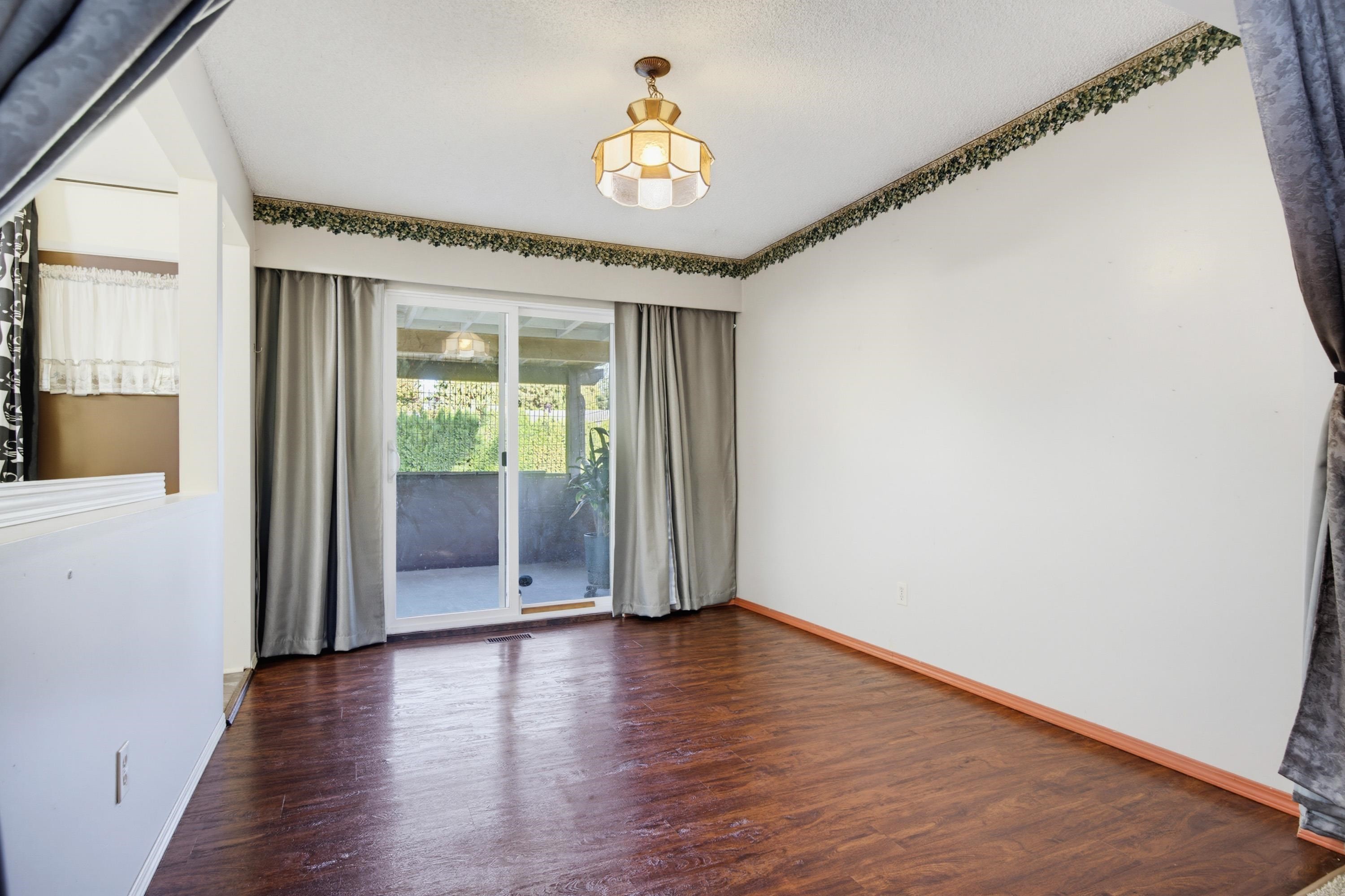 









4611


203a

Street,
Langley,




BC
V3A 5W2

