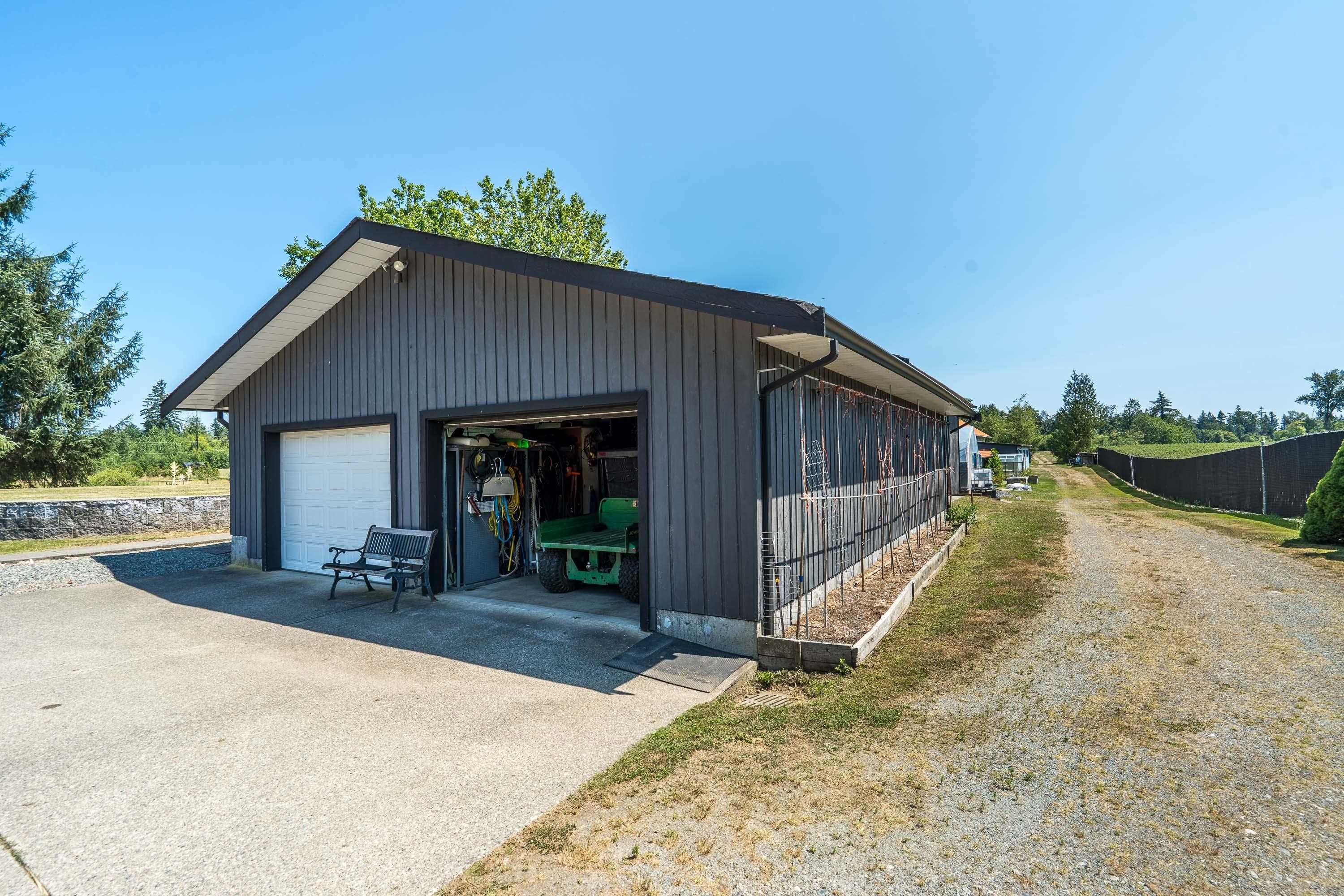 









7094


267

Street,
Langley,




BC
V4W 1W2

