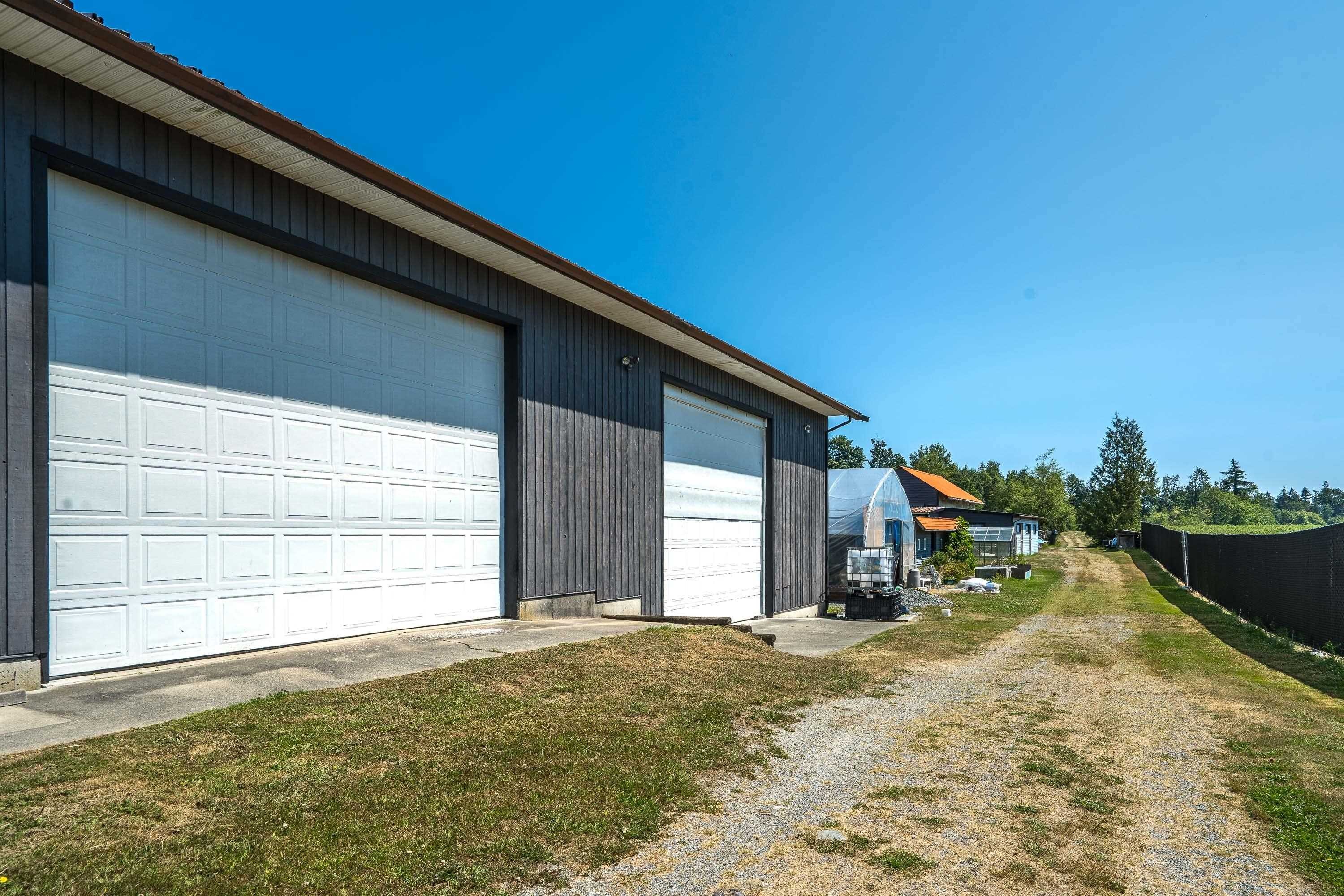 









7094


267

Street,
Langley,




BC
V4W 1W2

