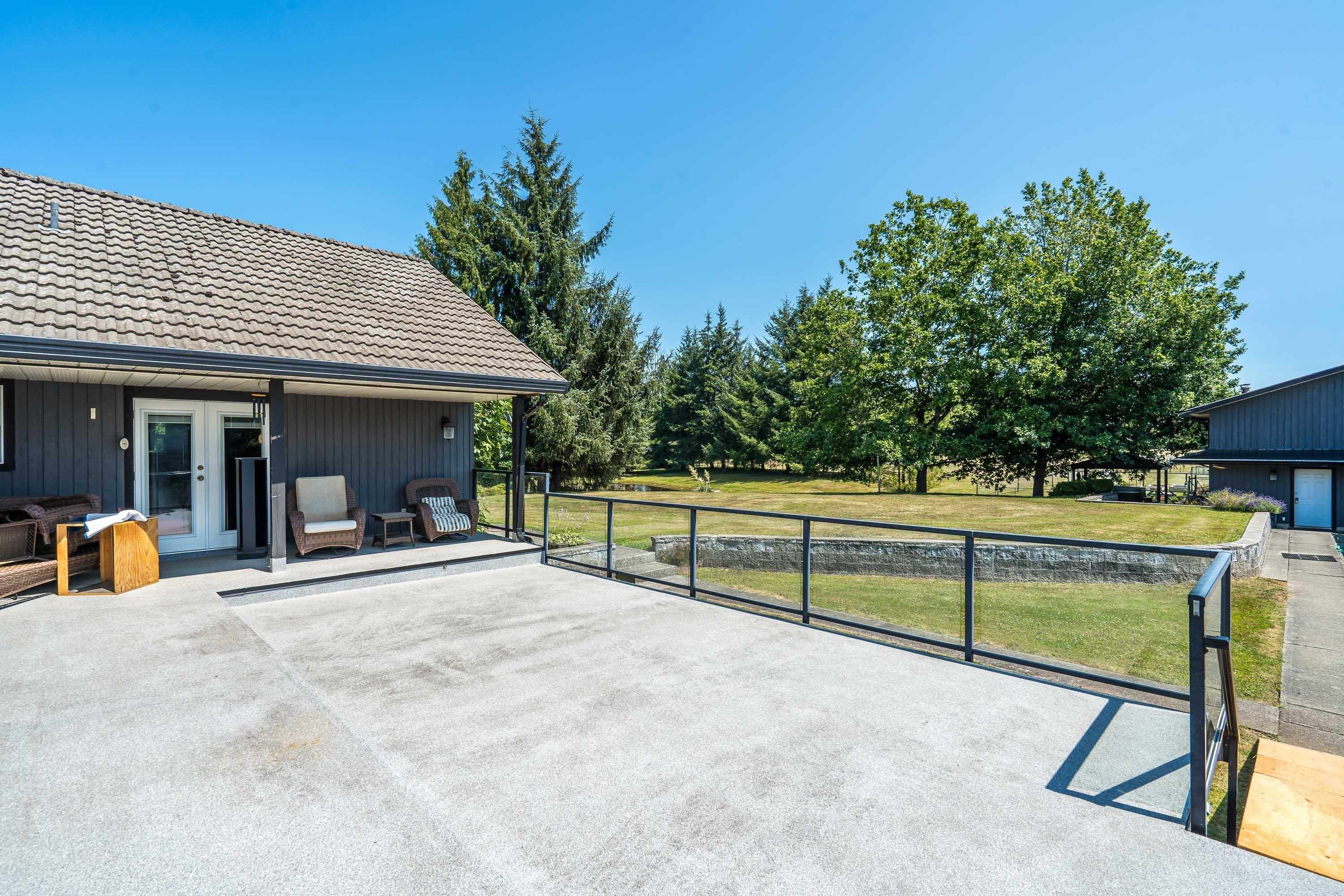 









7094


267

Street,
Langley,




BC
V4W 1W2

