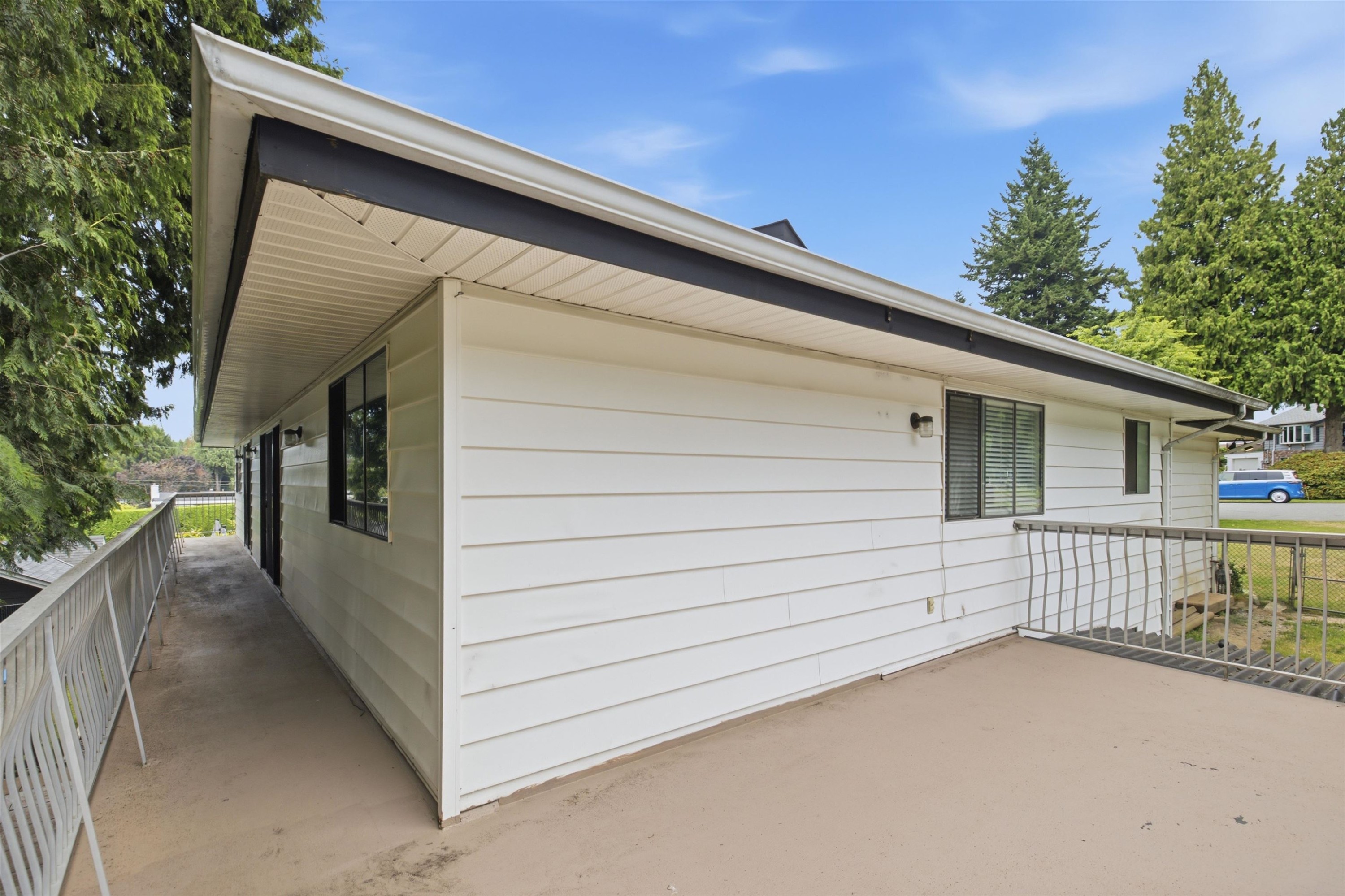 









1970


Powell

Crescent,
Abbotsford,




BC
V2S 4B2

