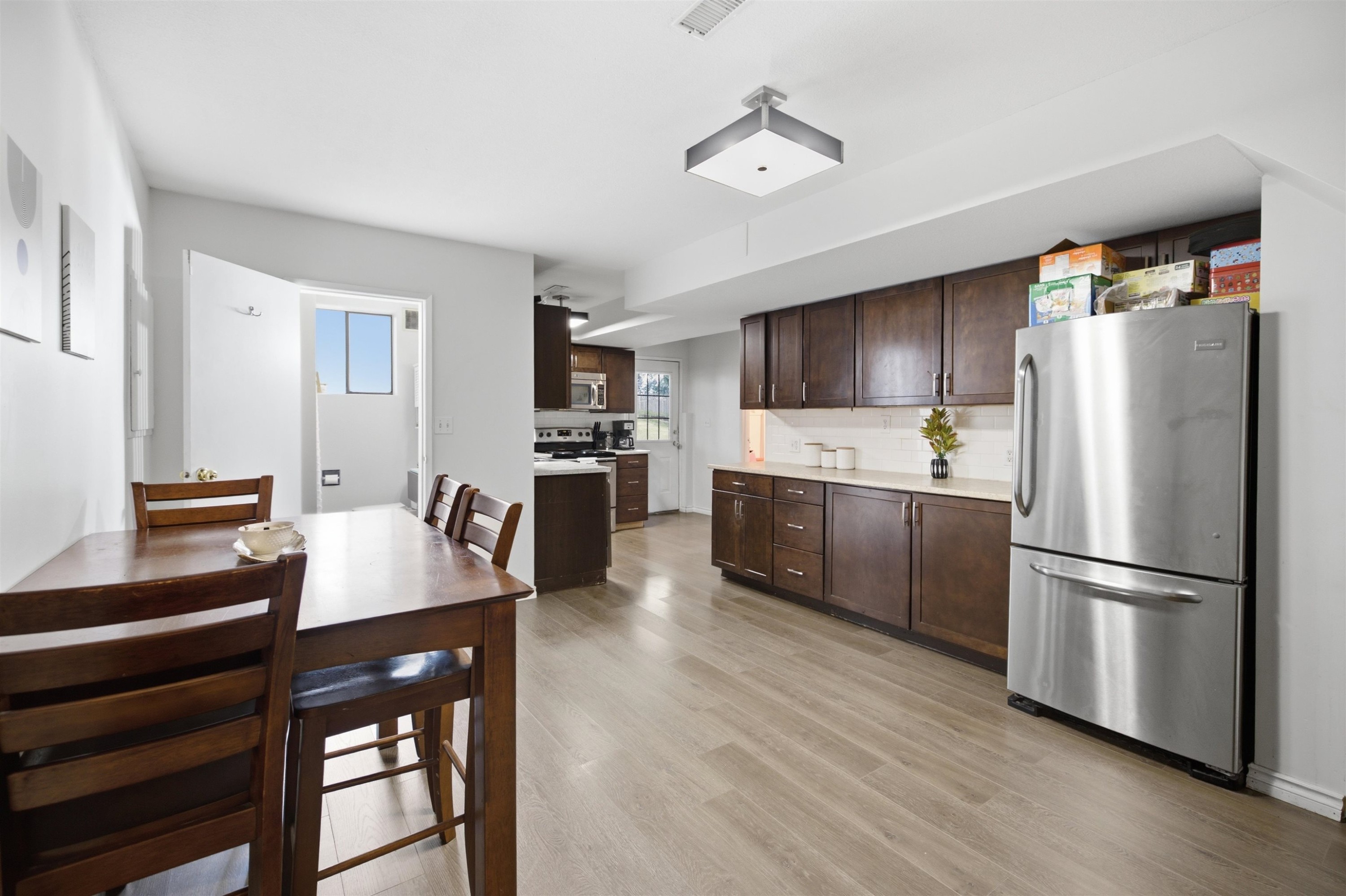 









1970


Powell

Crescent,
Abbotsford,




BC
V2S 4B2


