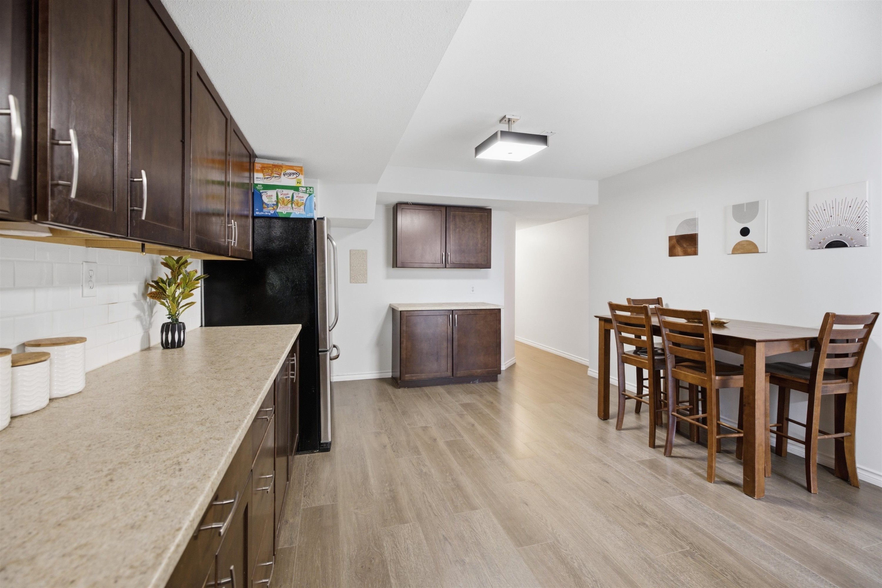 









1970


Powell

Crescent,
Abbotsford,




BC
V2S 4B2

