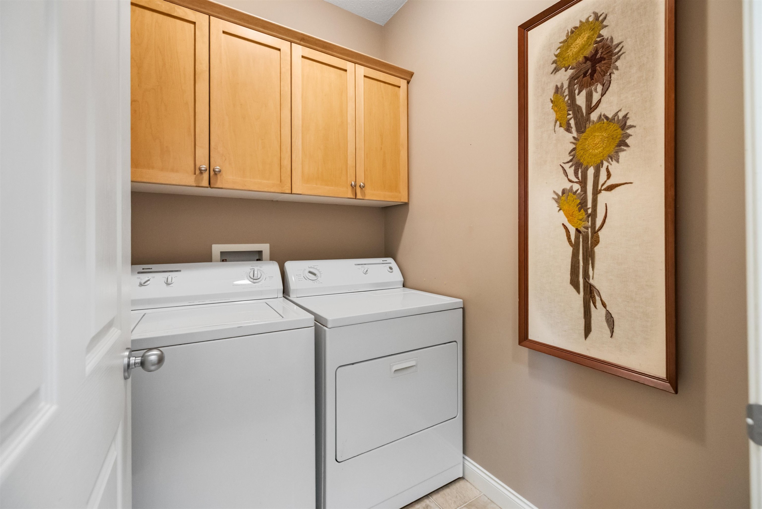 









32464


Bobcat

Drive East,
Mission,




BC
V2V 7P7

