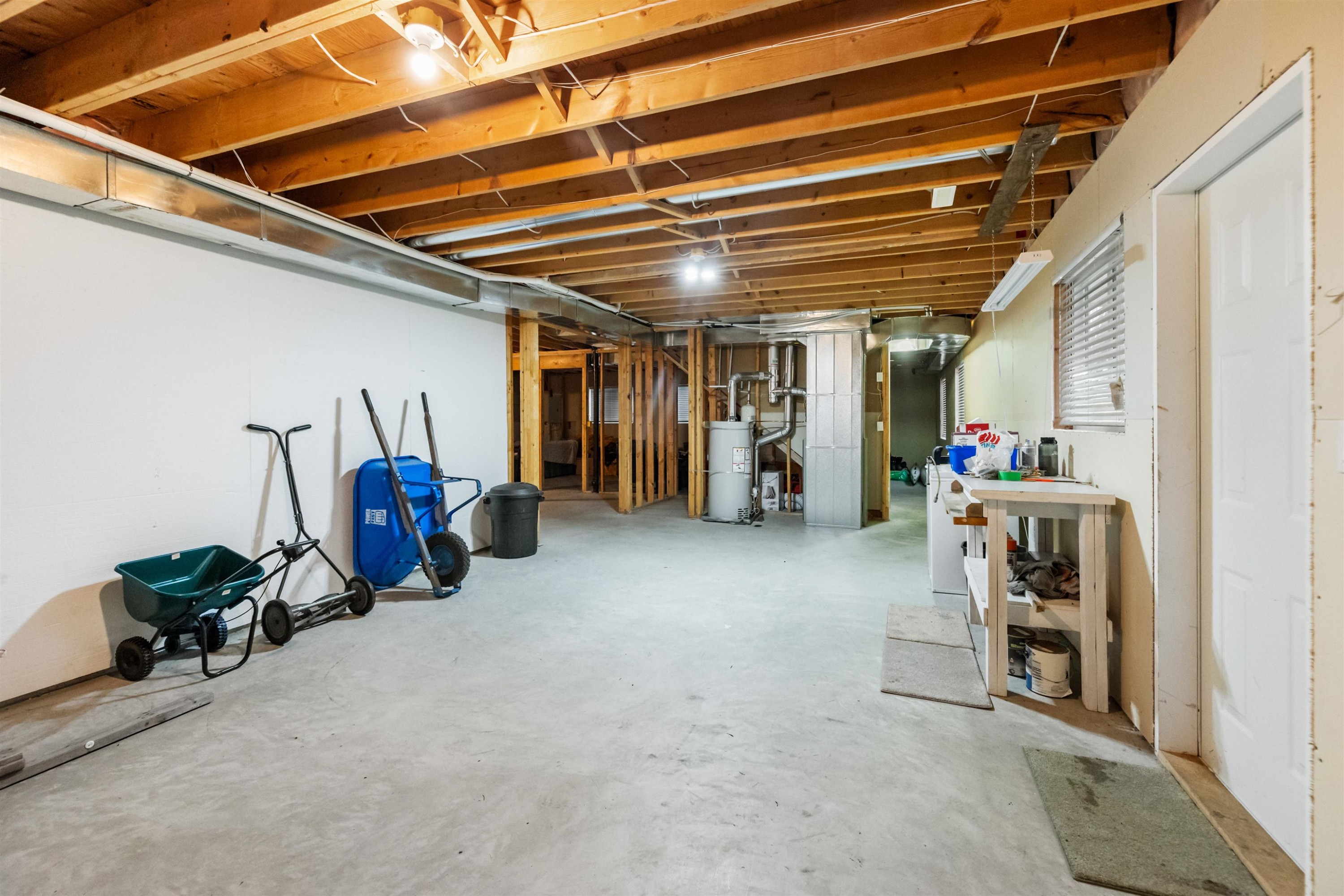 









32464


Bobcat

Drive East,
Mission,




BC
V2V 7P7

