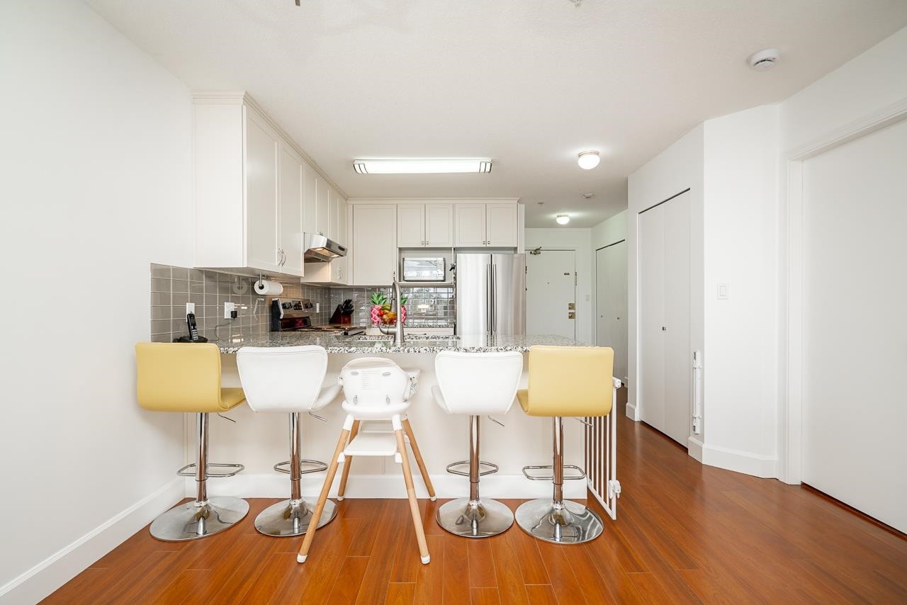 









12160


80

Avenue, 407,
Surrey,




BC
V3W 0V3

