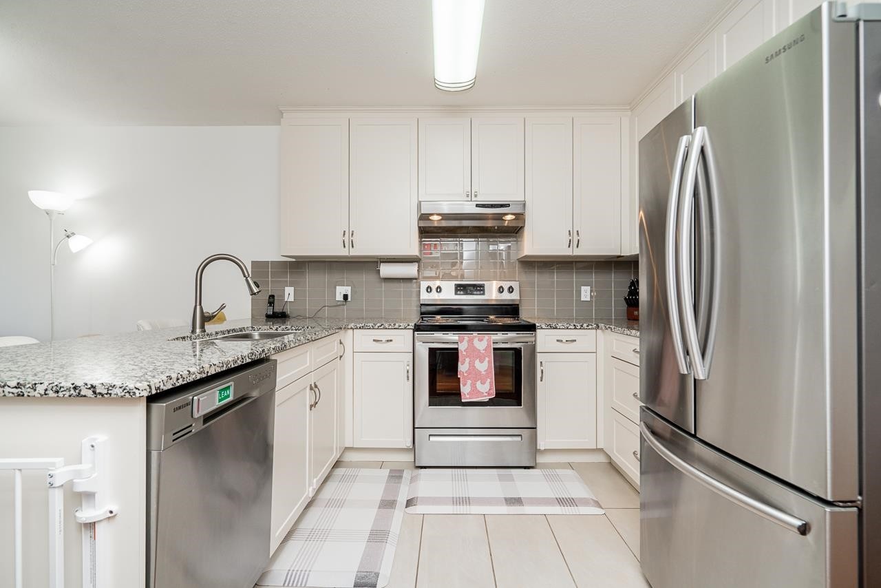 









12160


80

Avenue, 407,
Surrey,




BC
V3W 0V3

