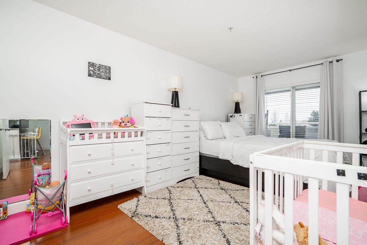 









12160


80

Avenue, 407,
Surrey,




BC
V3W 0V3

