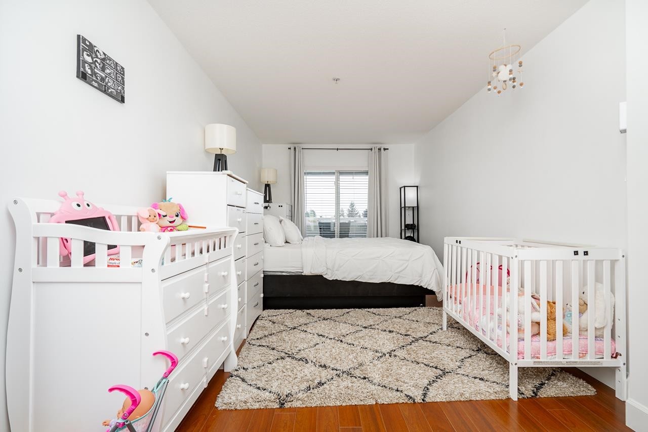 









12160


80

Avenue, 407,
Surrey,




BC
V3W 0V3

