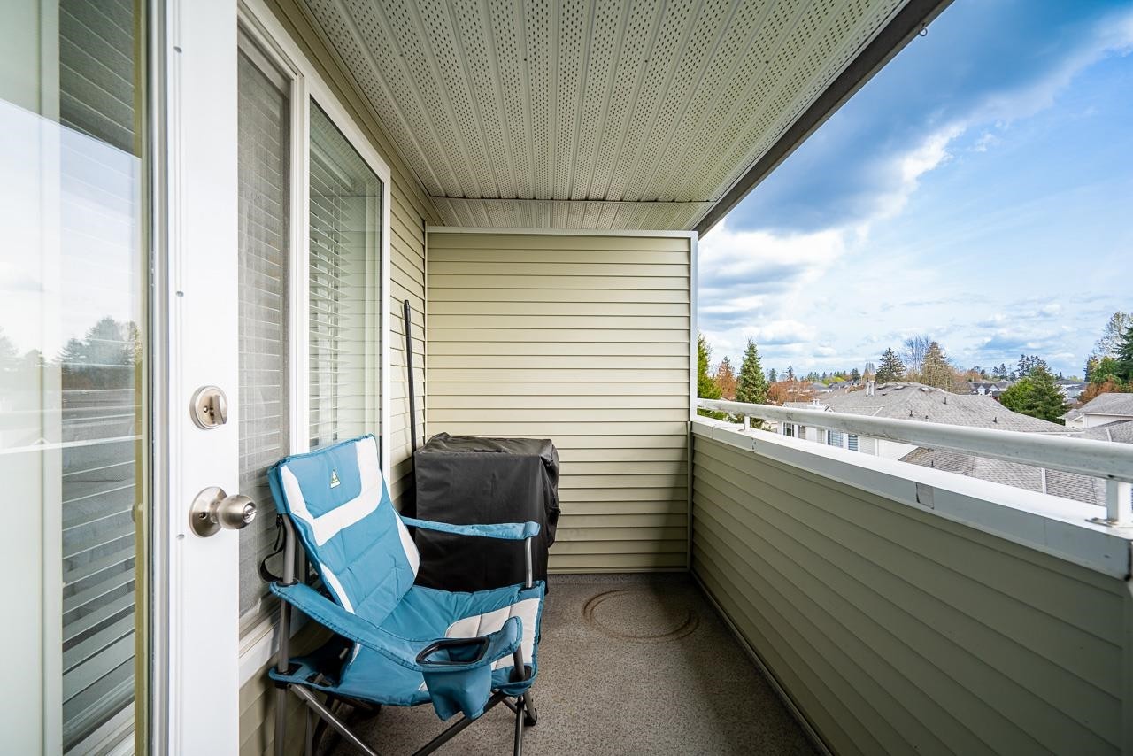 









12160


80

Avenue, 407,
Surrey,




BC
V3W 0V3

