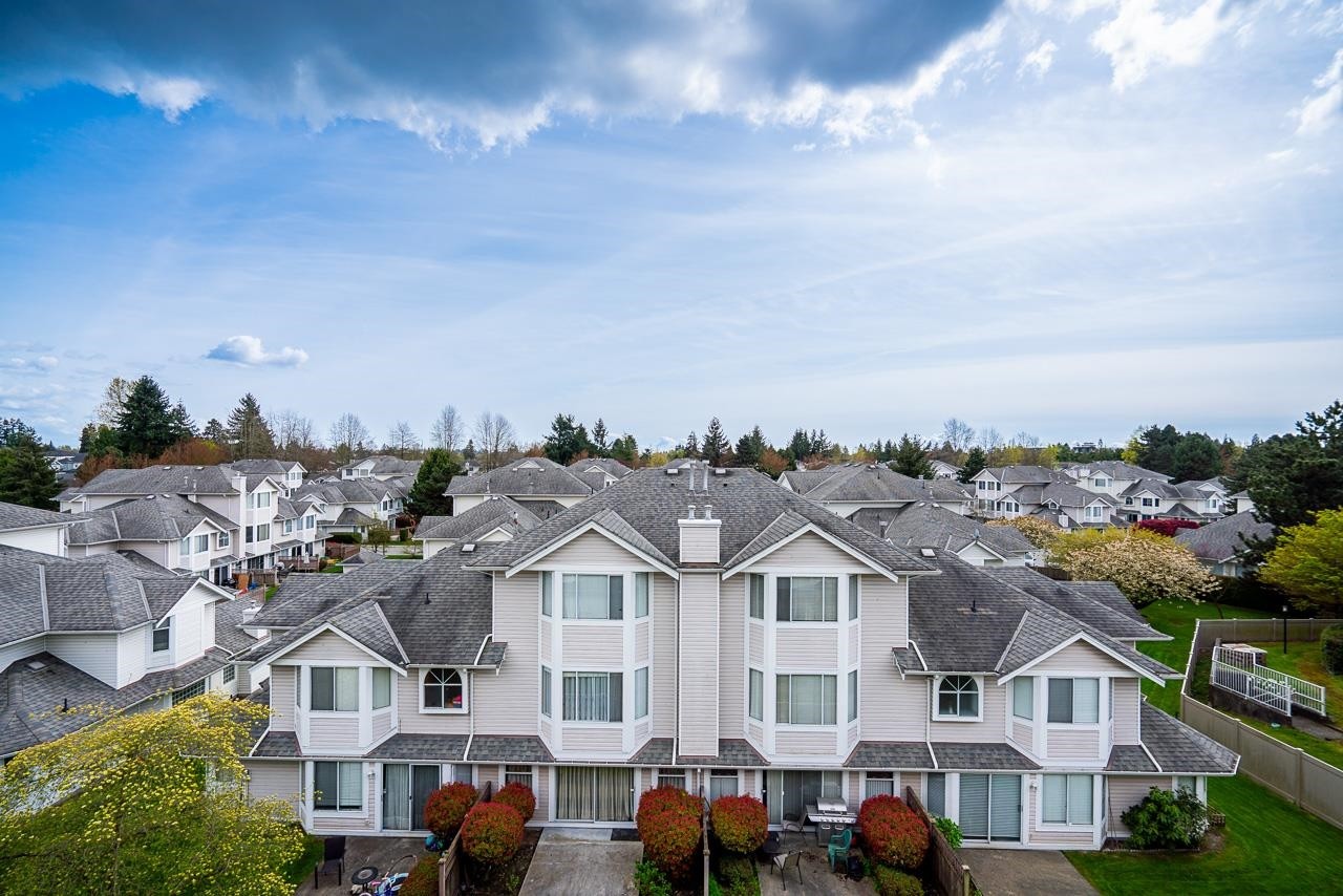 









12160


80

Avenue, 407,
Surrey,




BC
V3W 0V3

