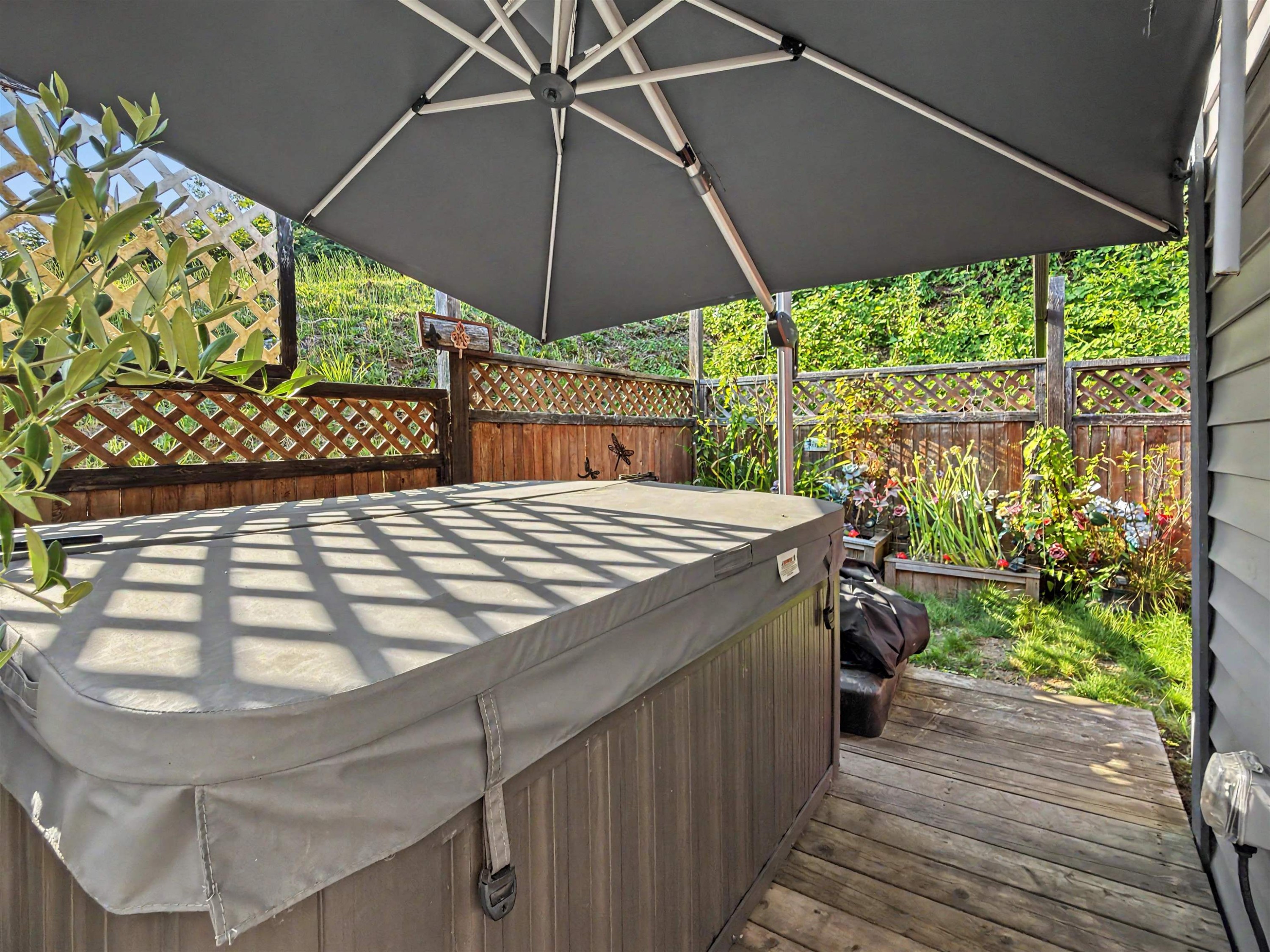 









32151


Lougheed

Highway, 10,
Mission,




BC
V2V 1A3

