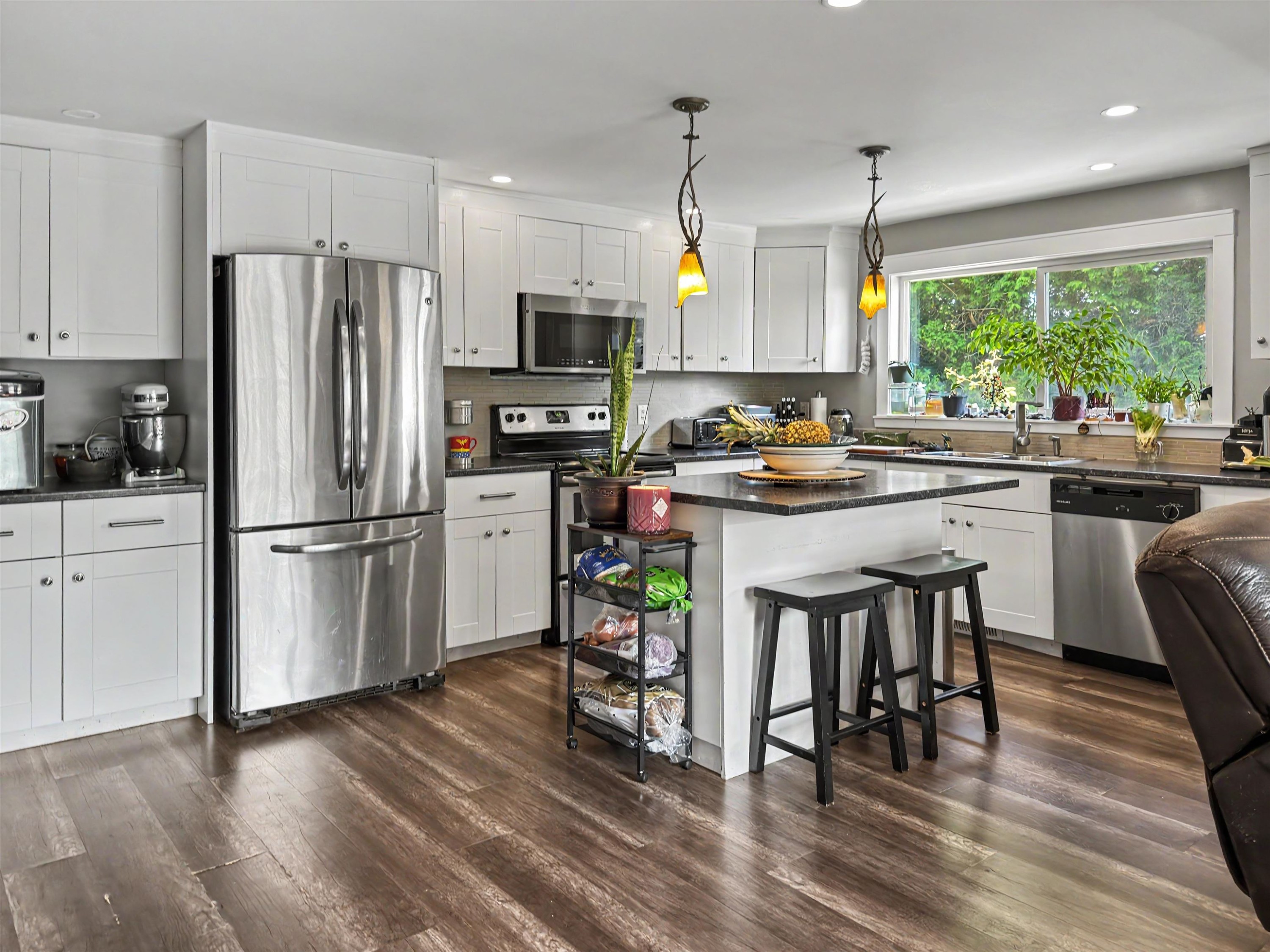 









32151


Lougheed

Highway, 10,
Mission,




BC
V2V 1A3

