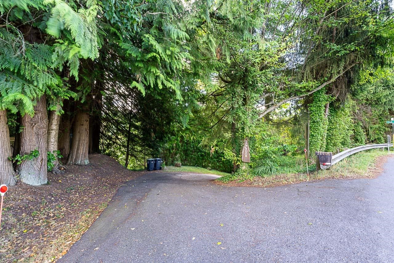 









24400


56

Avenue,
Langley,




BC
V2Z 1E9

