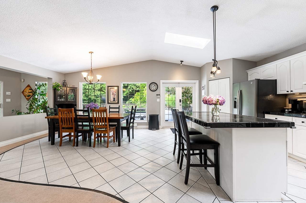 









24400


56

Avenue,
Langley,




BC
V2Z 1E9

