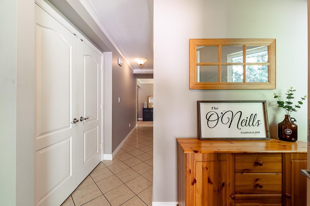 









24400


56

Avenue,
Langley,




BC
V2Z 1E9

