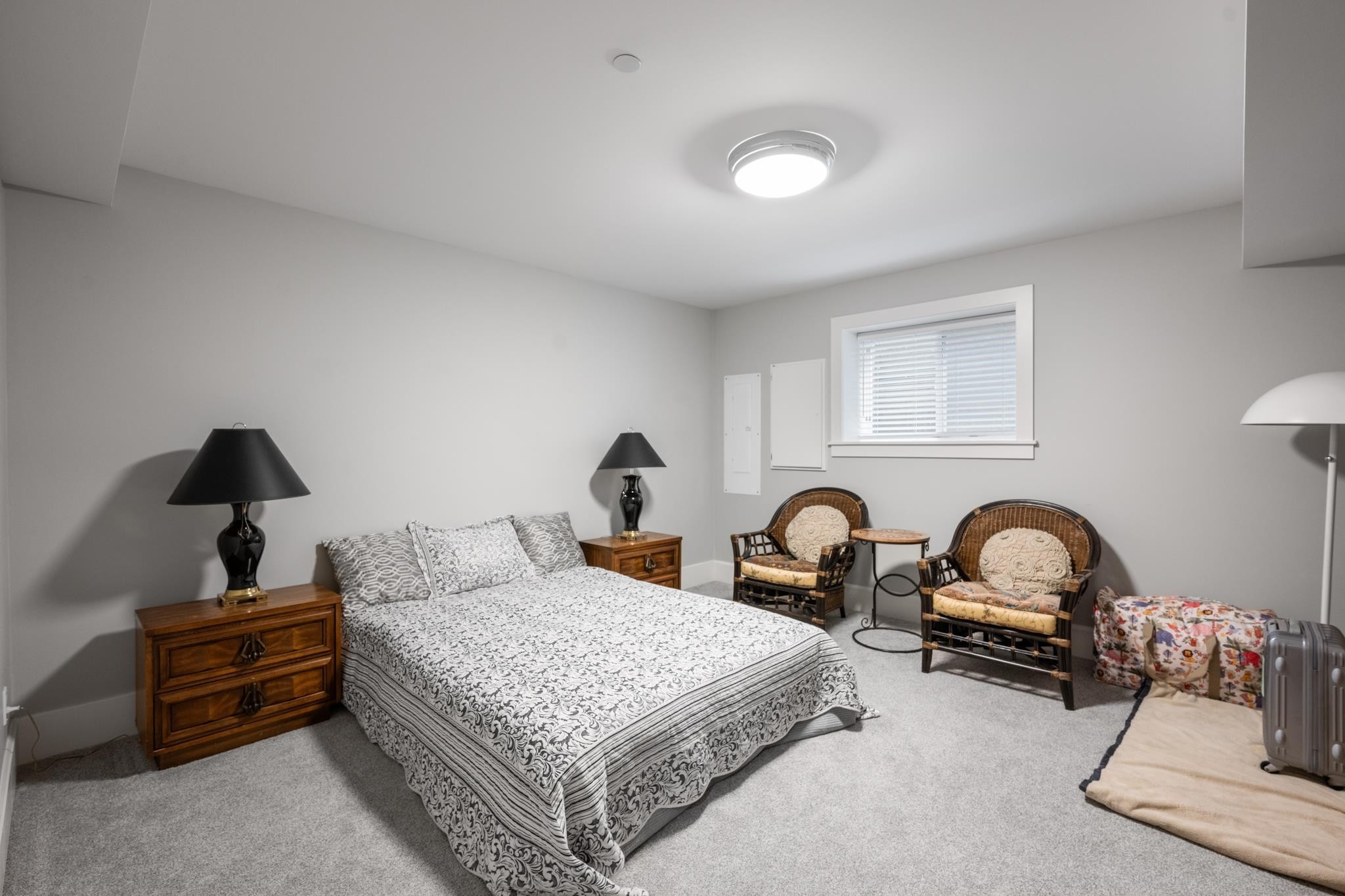 









13632


Blackburn

Avenue,
White Rock,




BC
V4B 2Y8


