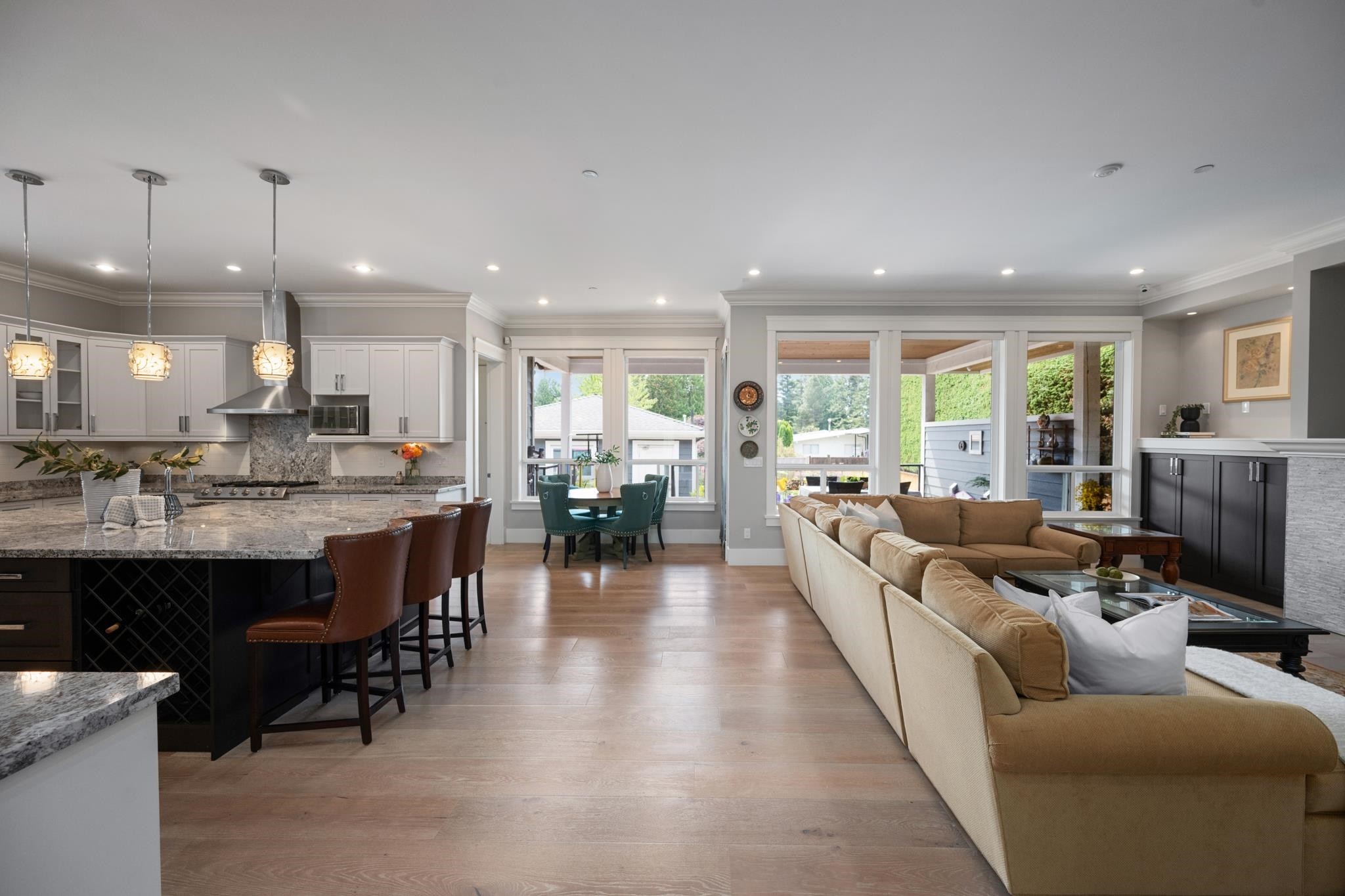 









13632


Blackburn

Avenue,
White Rock,




BC
V4B 2Y8

