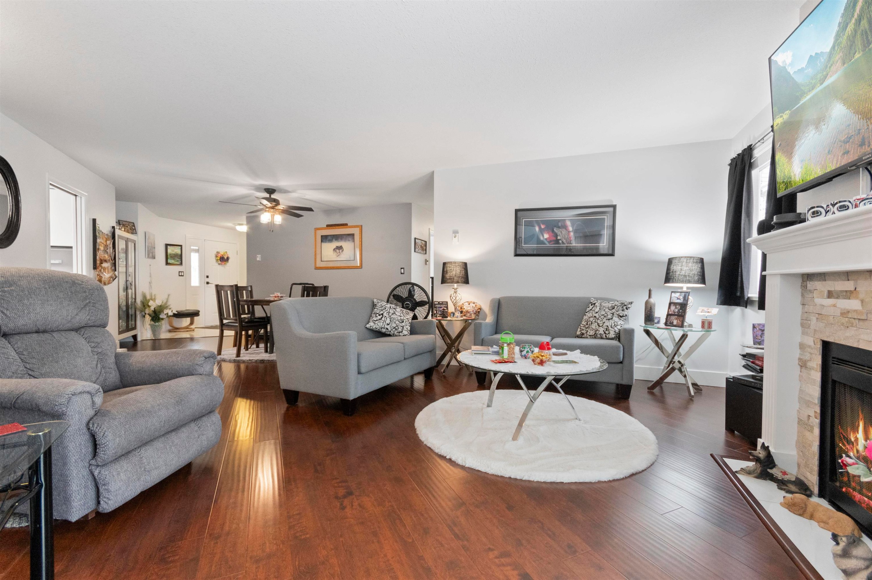 









19645


64

Avenue, 407,
Langley,




BC
V2Y 1L2

