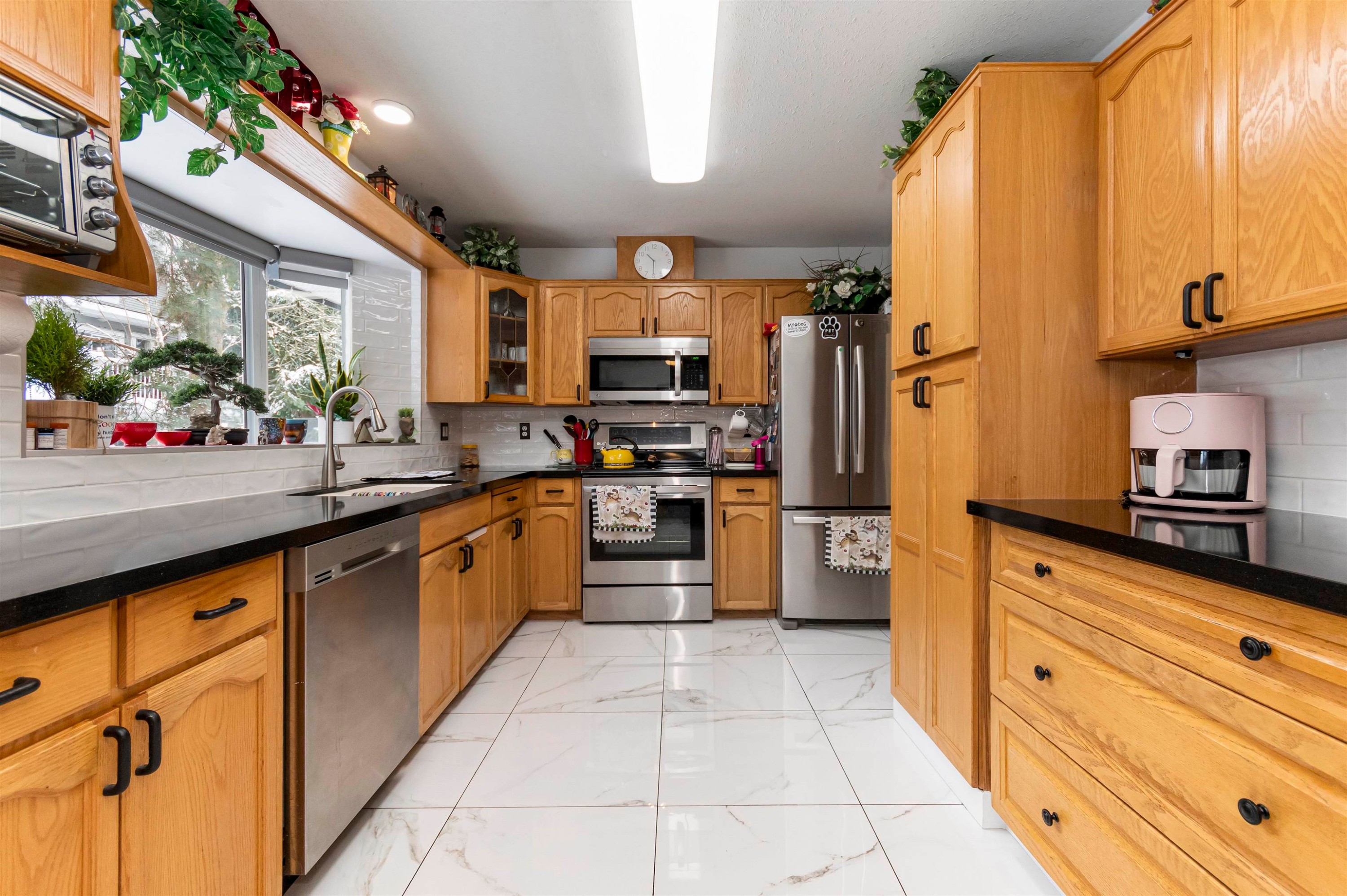 









19645


64

Avenue, 407,
Langley,




BC
V2Y 1L2

