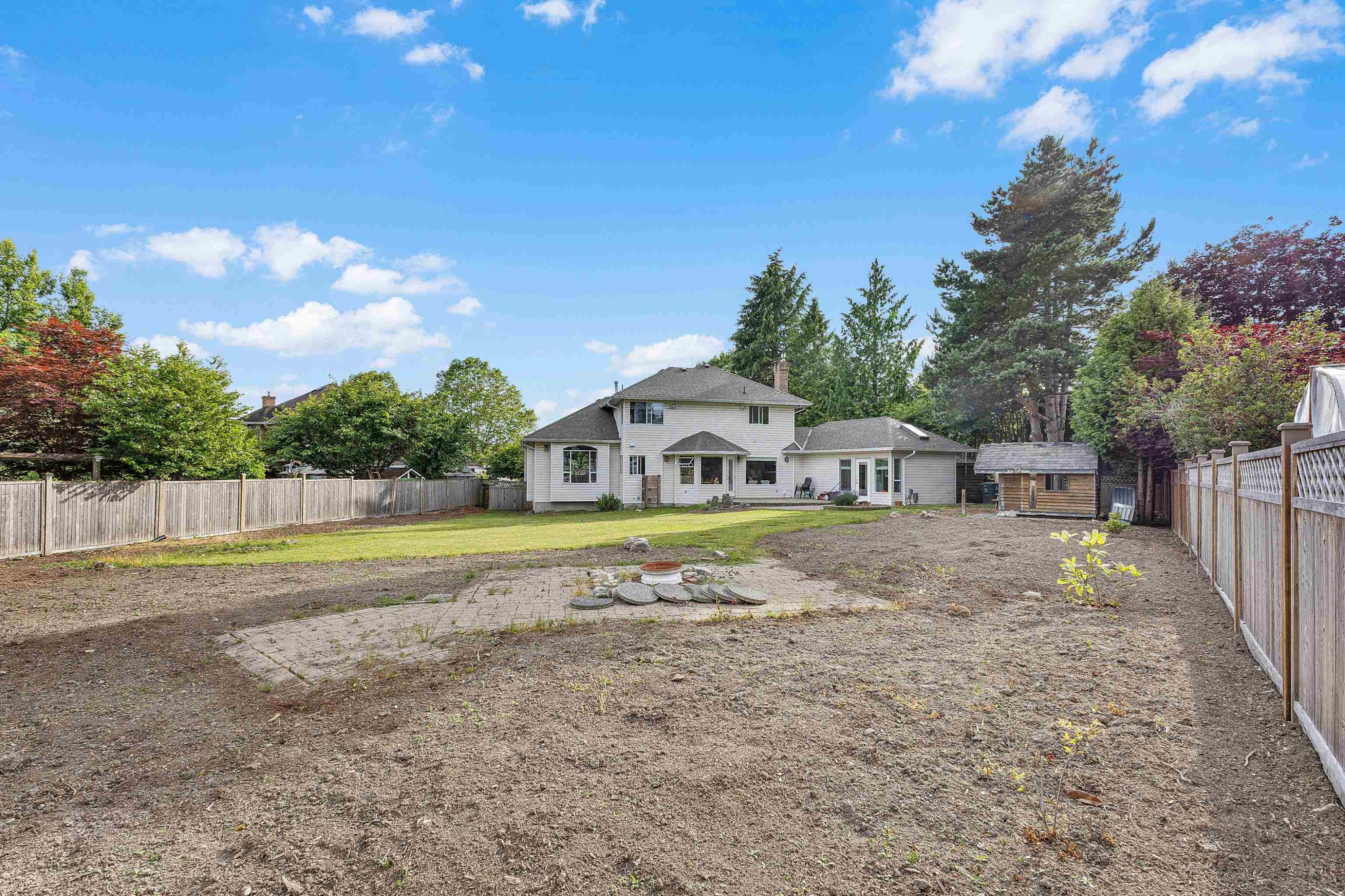 









14247


86

Avenue,
Surrey,




BC
V3W 0S6

