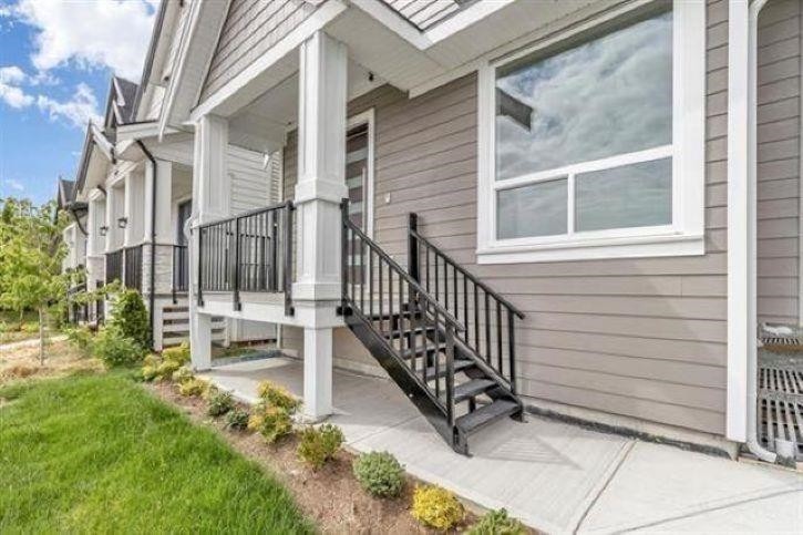









19415


70

Avenue,
Surrey,




BC
V4N 1N2

