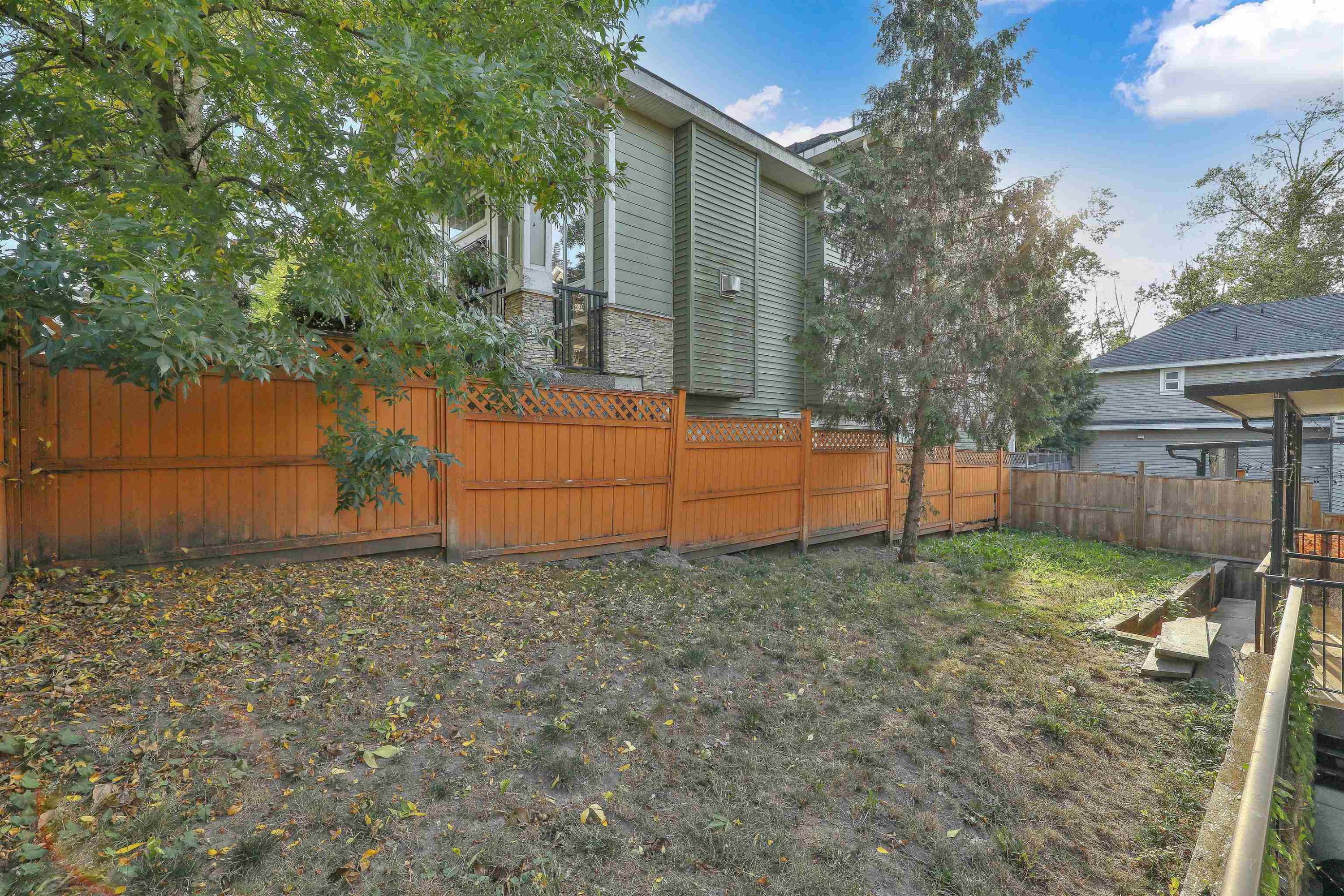 









14866


62a

Avenue,
Surrey,




BC
V3S 2W9

